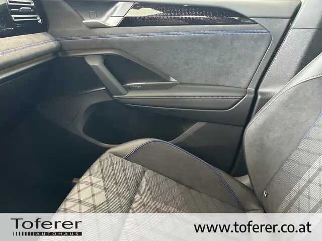 Volkswagen Tiguan R-Line eHybrid DSG 150 kW Ansicht 12