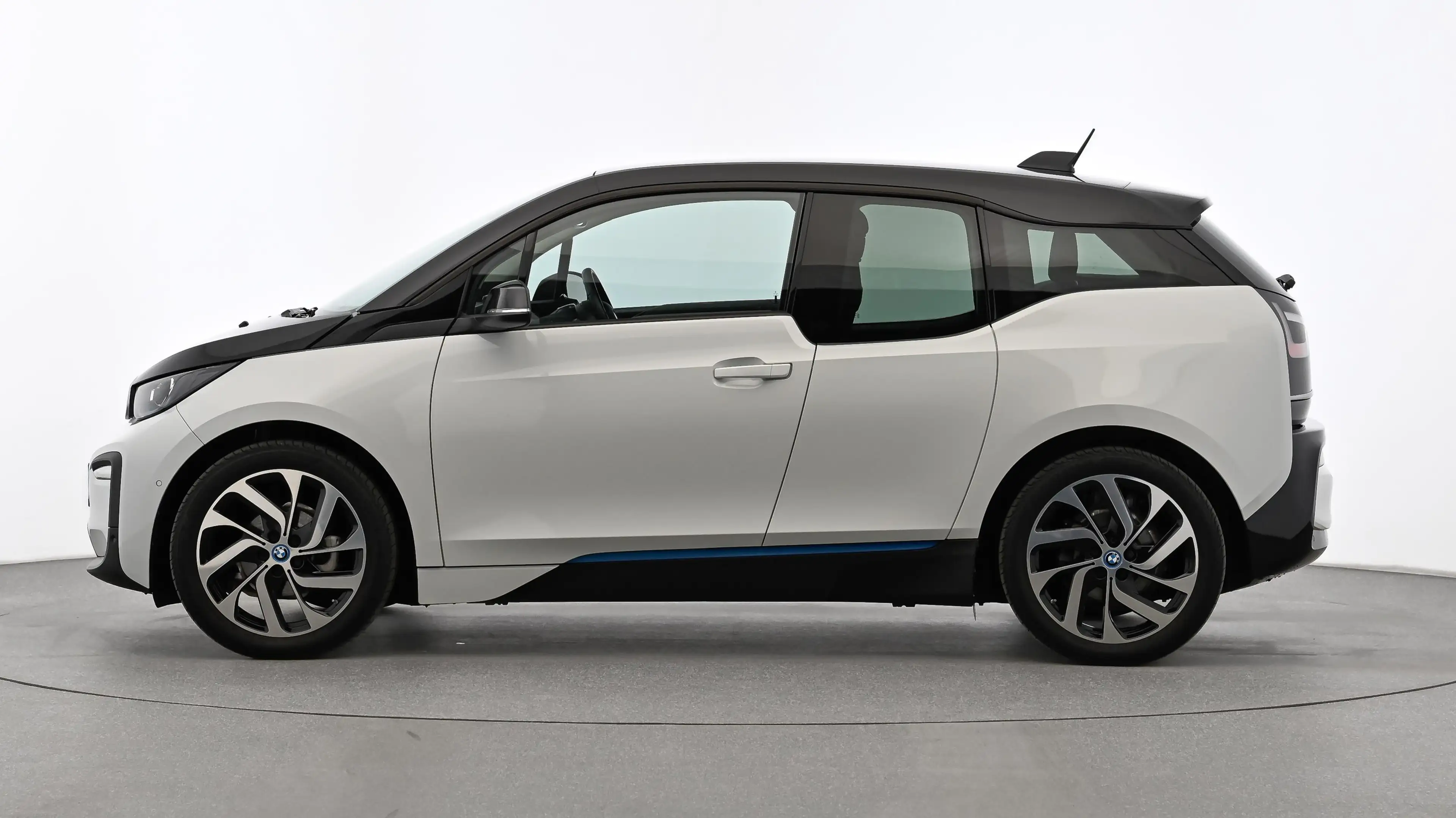 BMW i3 Parkassistenzpaket | Komfort-Paket — photo 2