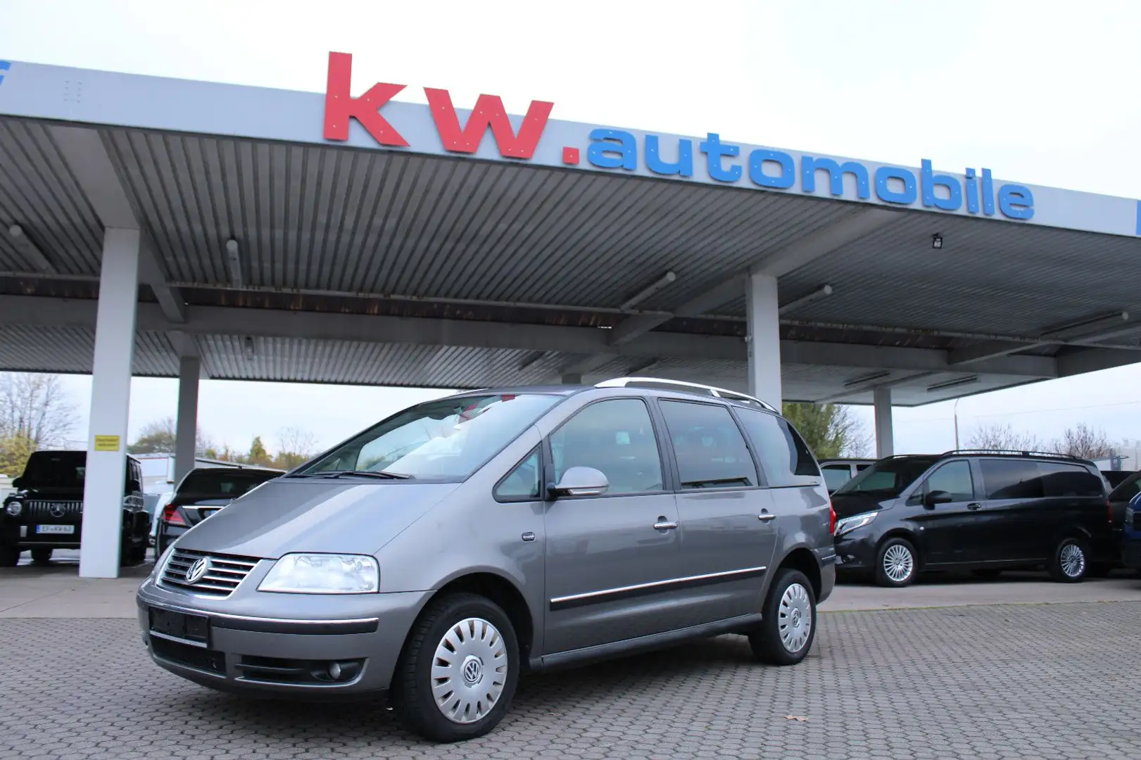 Volkswagen Sharan Trendline,Klima,7 Sitze,PDC Grijs - 1