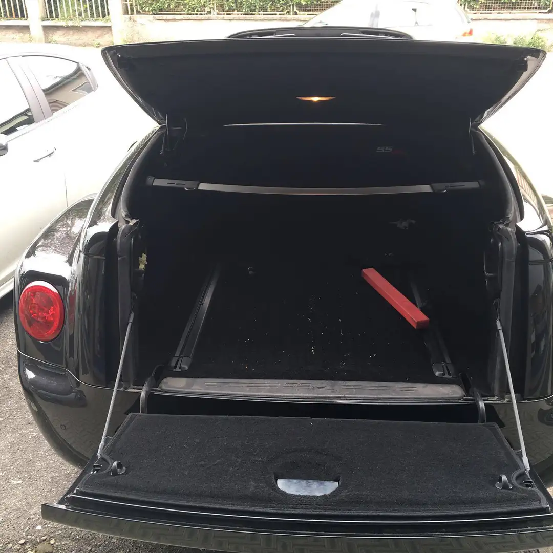 Chevrolet SSR AUTOCARRO Schwarz - 2