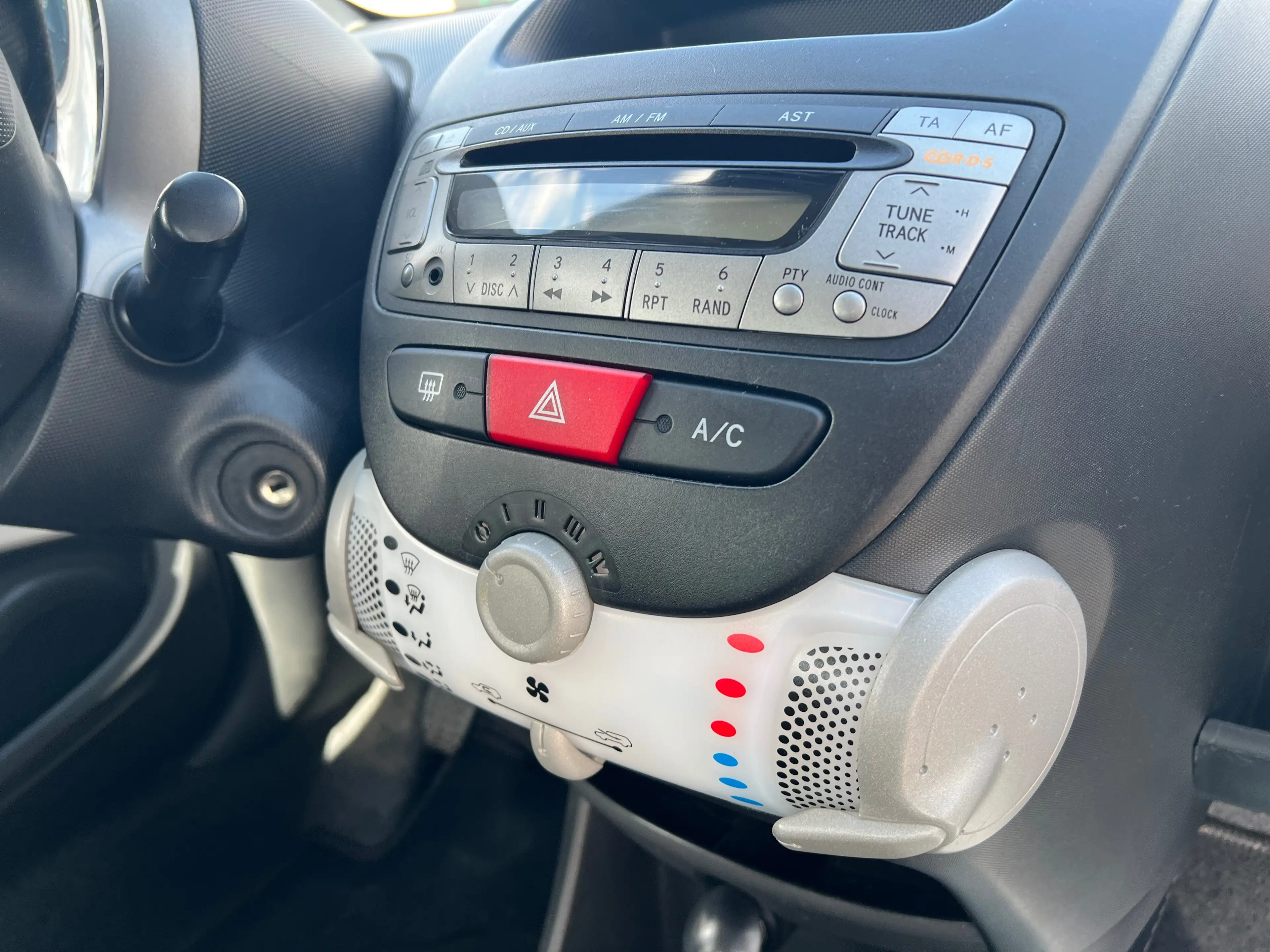 Peugeot 107 - moteur Toyota — photo 8