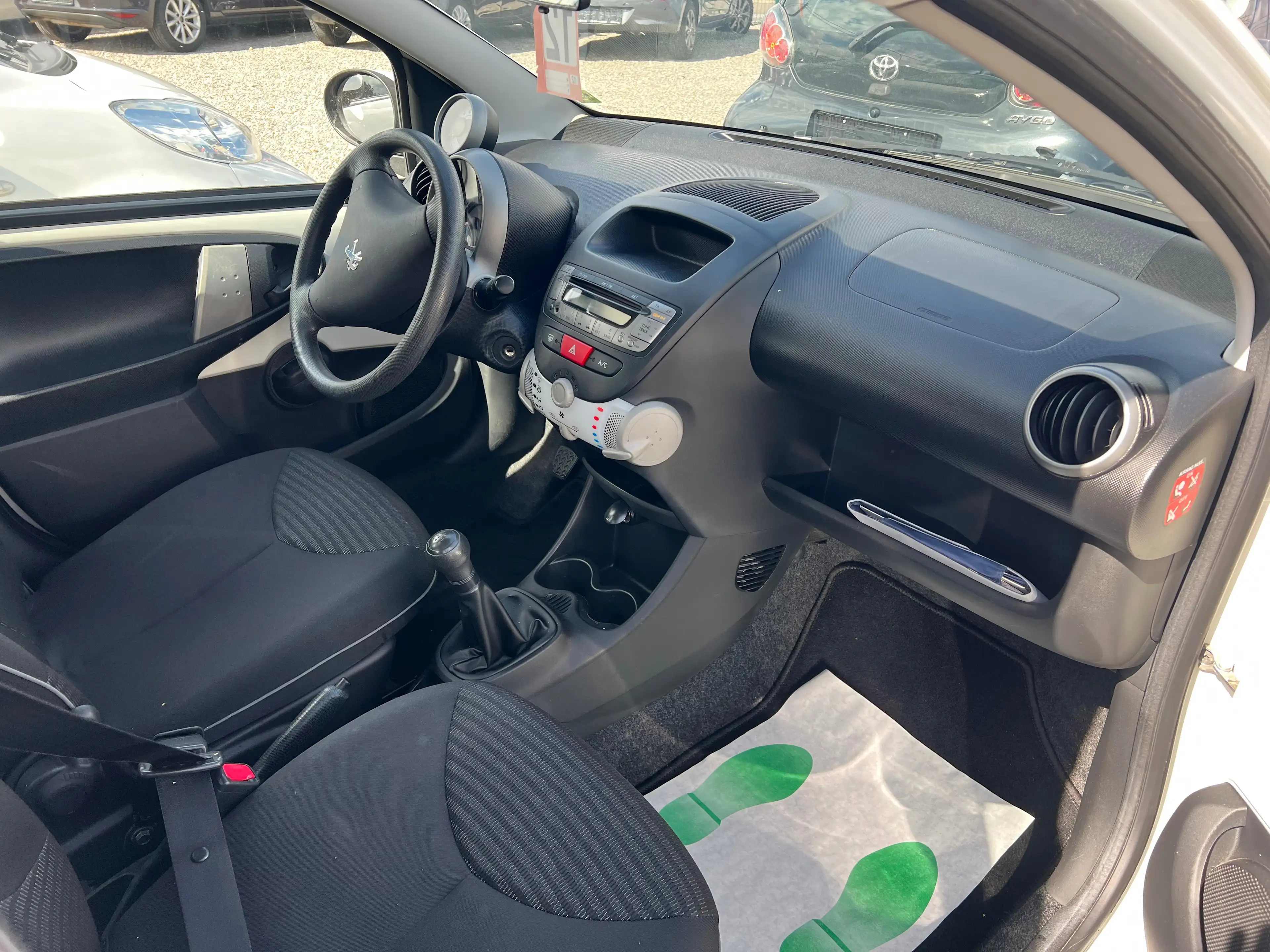 Peugeot 107 - moteur Toyota — photo 7