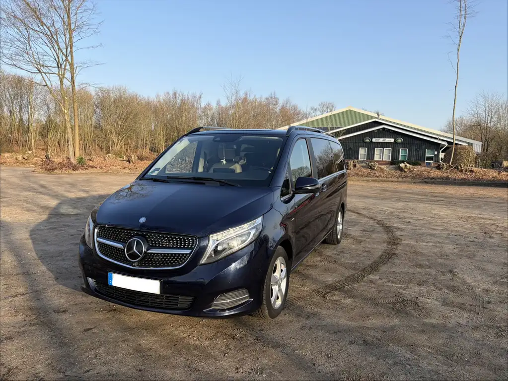 Mercedes-Benz V 200 2015 из Европы — купить под ключ