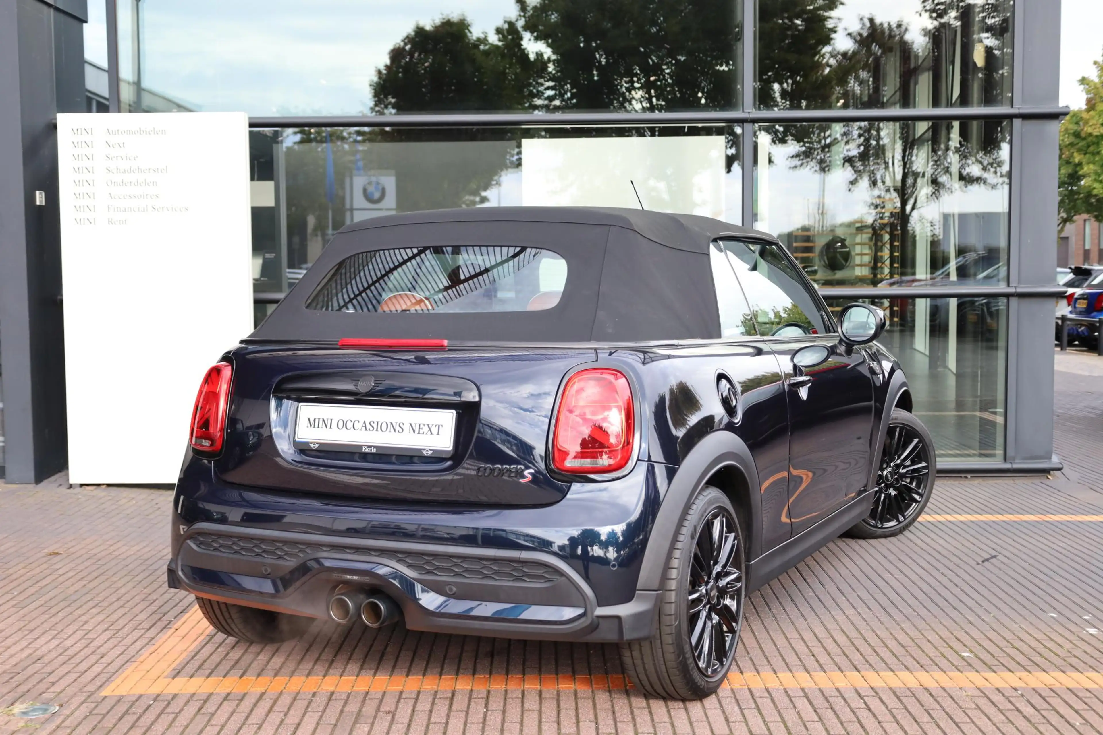 MINI Cooper S Cabrio | Leder | Comforttoegang | Park Distance Control ( — photo 4