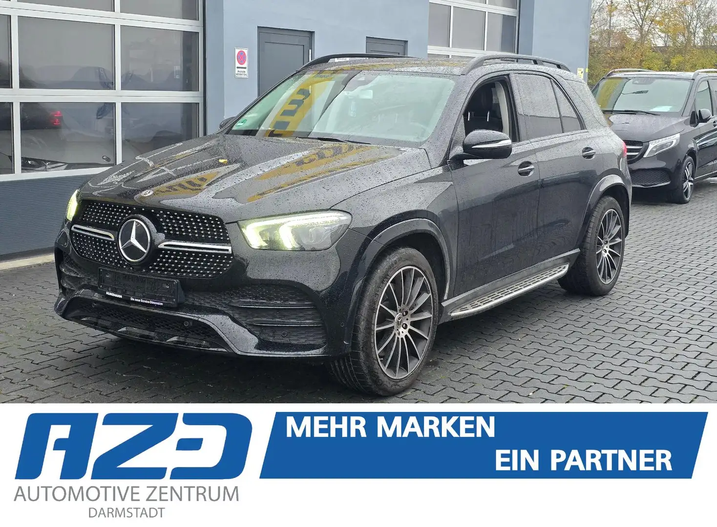 Mercedes-Benz GLE 300 d 4Matic MULTIBEAM PANO AHK T-LEDER Noir - 1