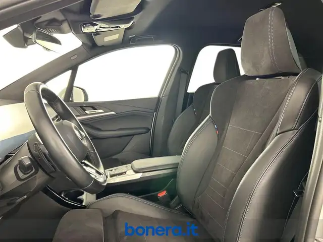 BMW 2 Series view 14