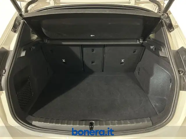 BMW 2 Series view 13