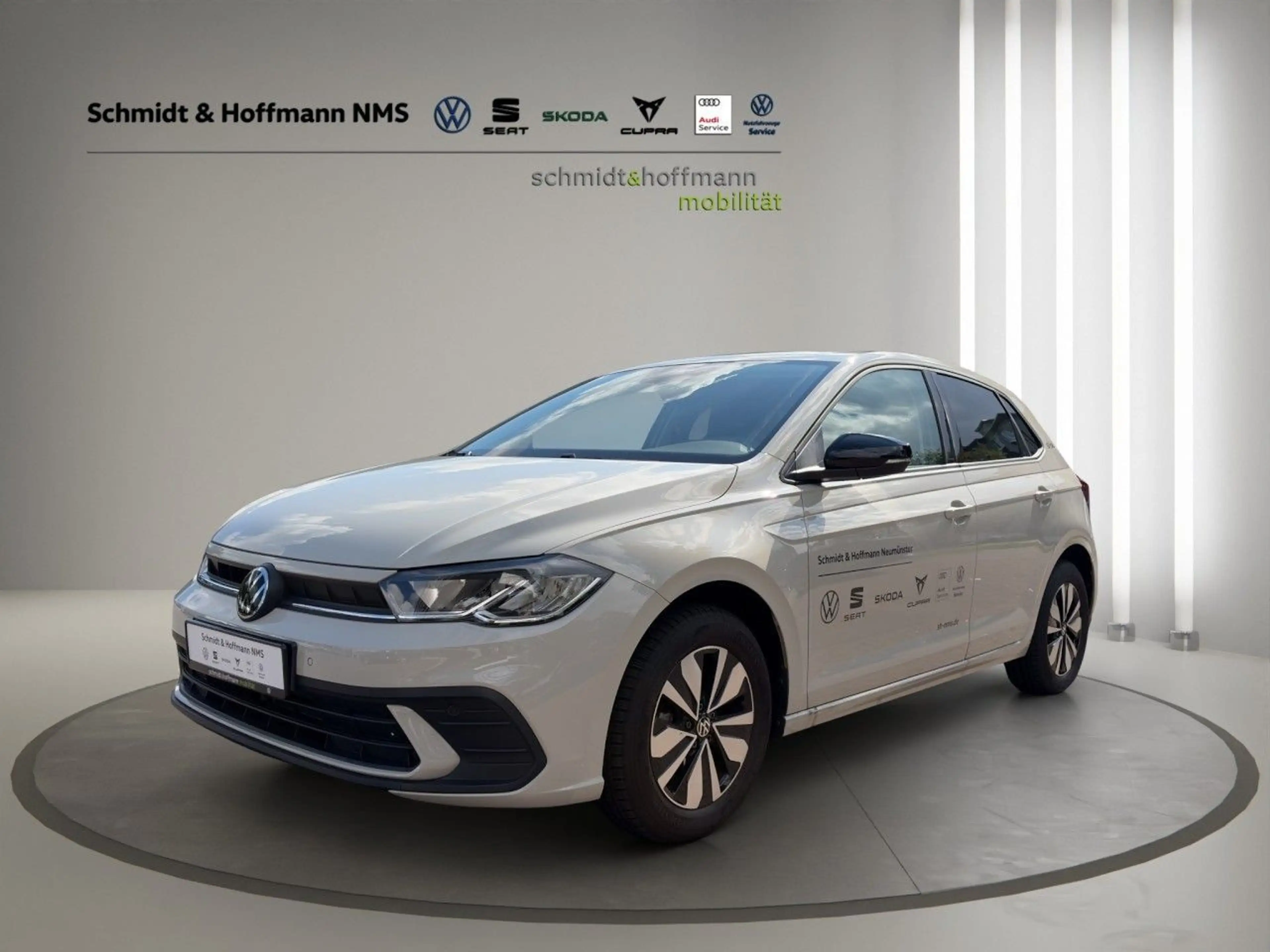 Volkswagen Polo GOAL 1,0 l TSI — photo 2