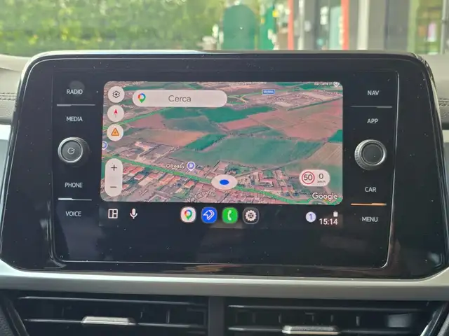 Volkswagen T-Roc view 30