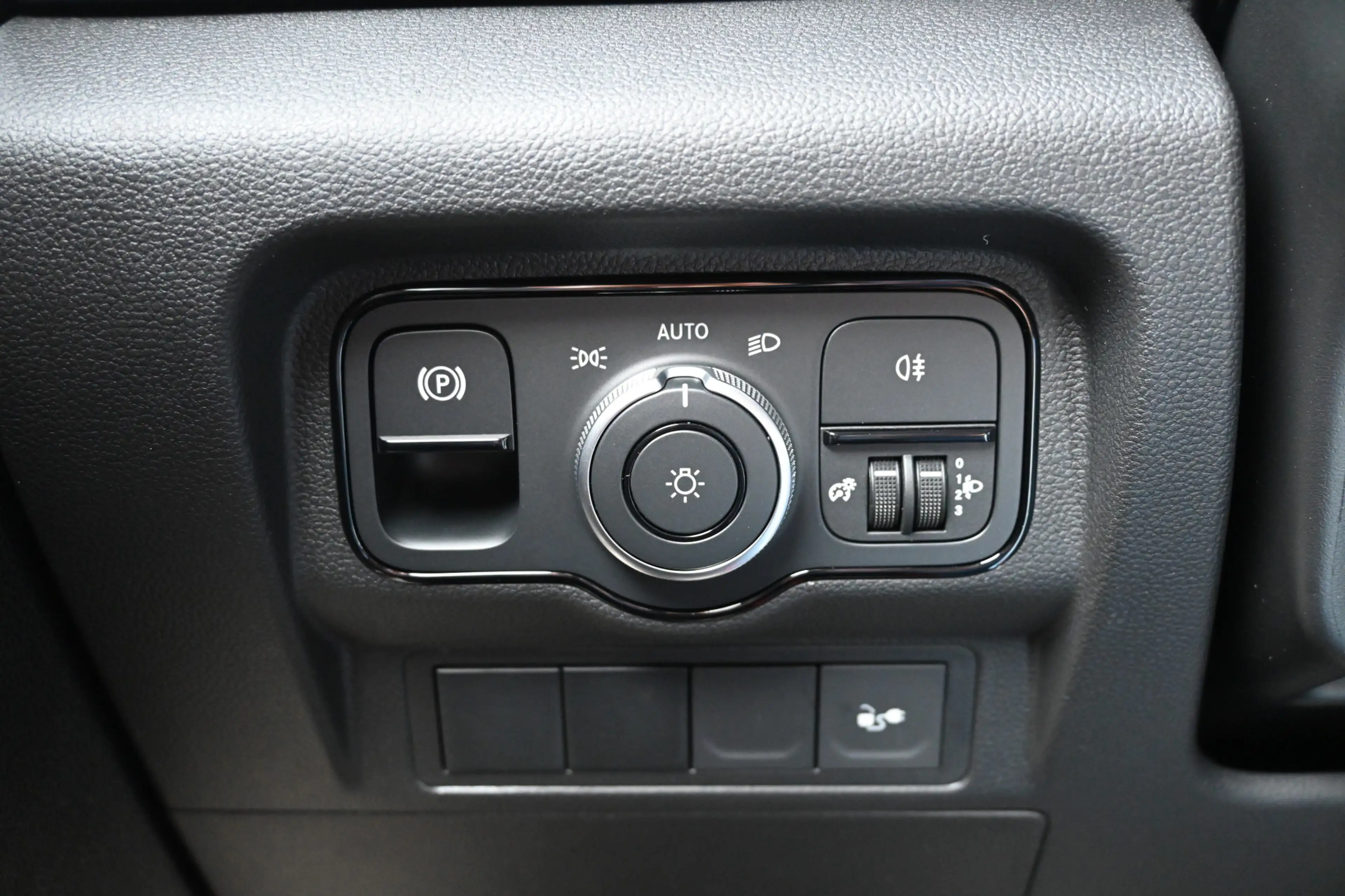 Mercedes-Benz Citan eCitan 112 L1 51 kWh AC 22kW/DC 75kW, Climate cont — photo 12