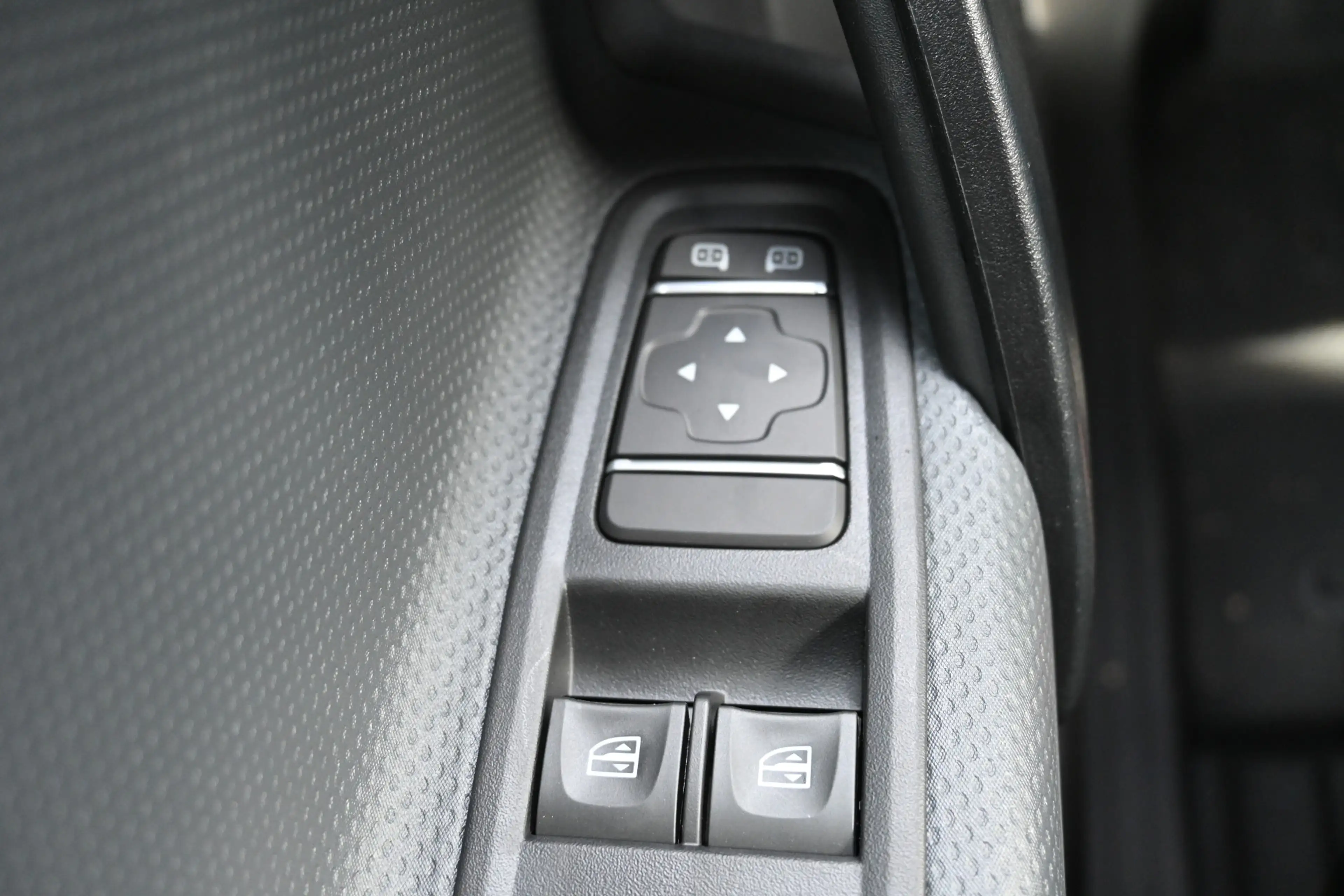 Mercedes-Benz Citan eCitan 112 L1 51 kWh AC 22kW/DC 75kW, Climate cont — photo 11