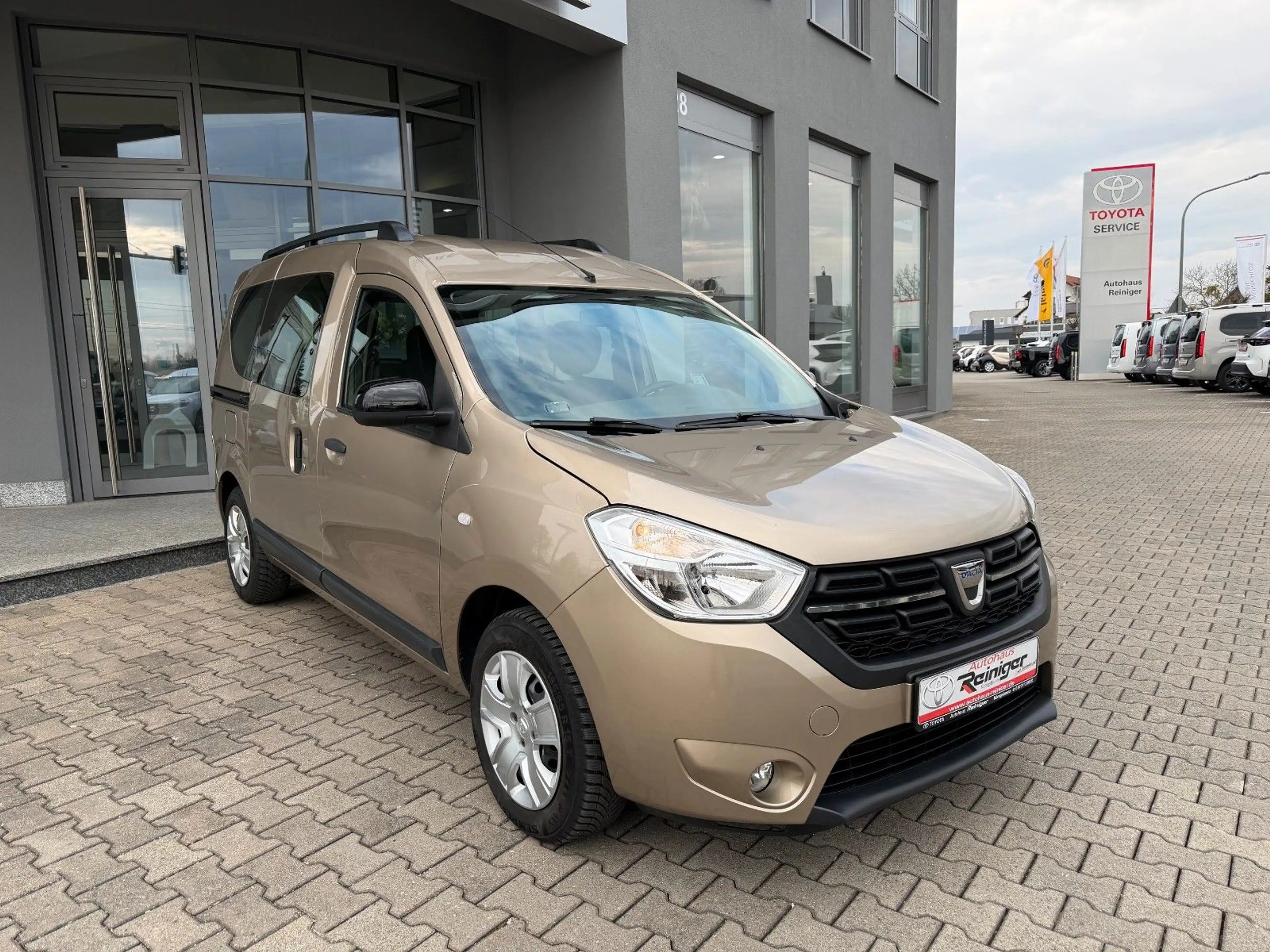Dacia Dokker 1.3l Turbo Comfort*AHK,SHZ,Klima — photo 3