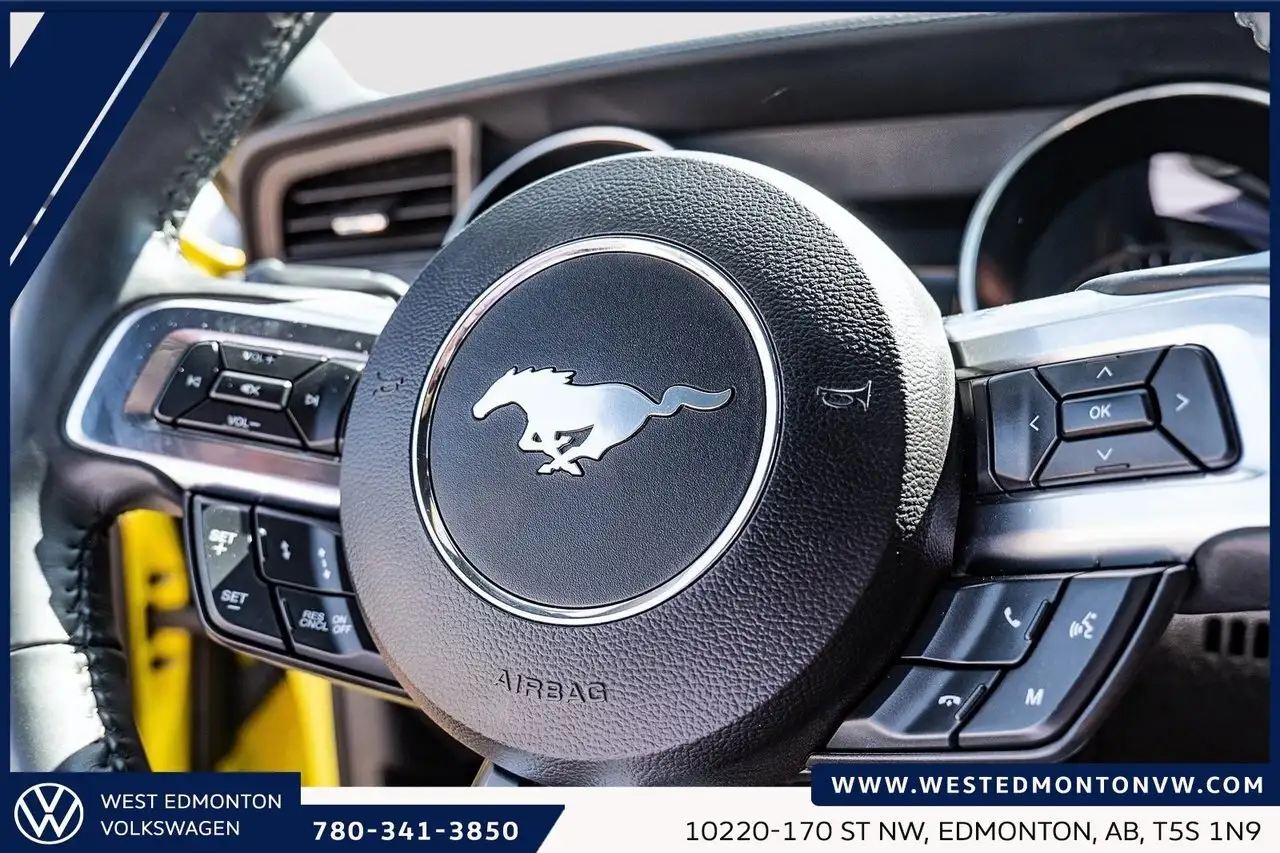 Ford Mustang снимка Ford Mustang