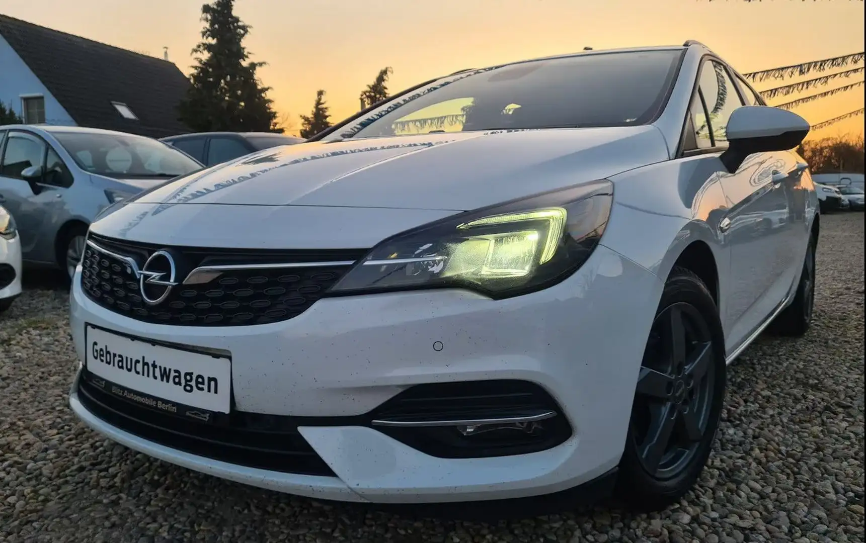 Opel Astra K Sports Tourer NAVI/KAMERA/SHZ/LHZ/PDC/AH Blanc - 2