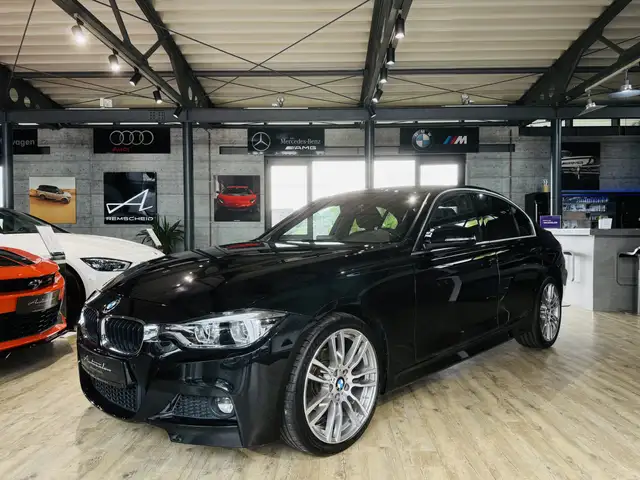 BMW 320 i xDrive M-Sport*LED*NAVI*AHK*2.HAND