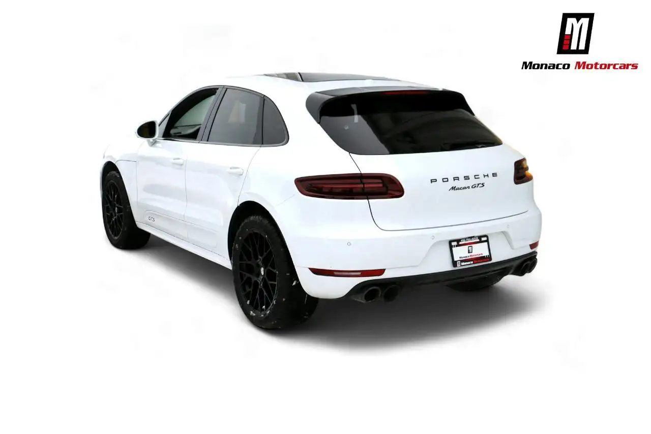 Porsche Macan снимка Porsche Macan