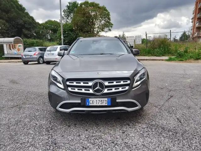 Mercedes-Benz GLA 220 d Business 4matic auto automatica