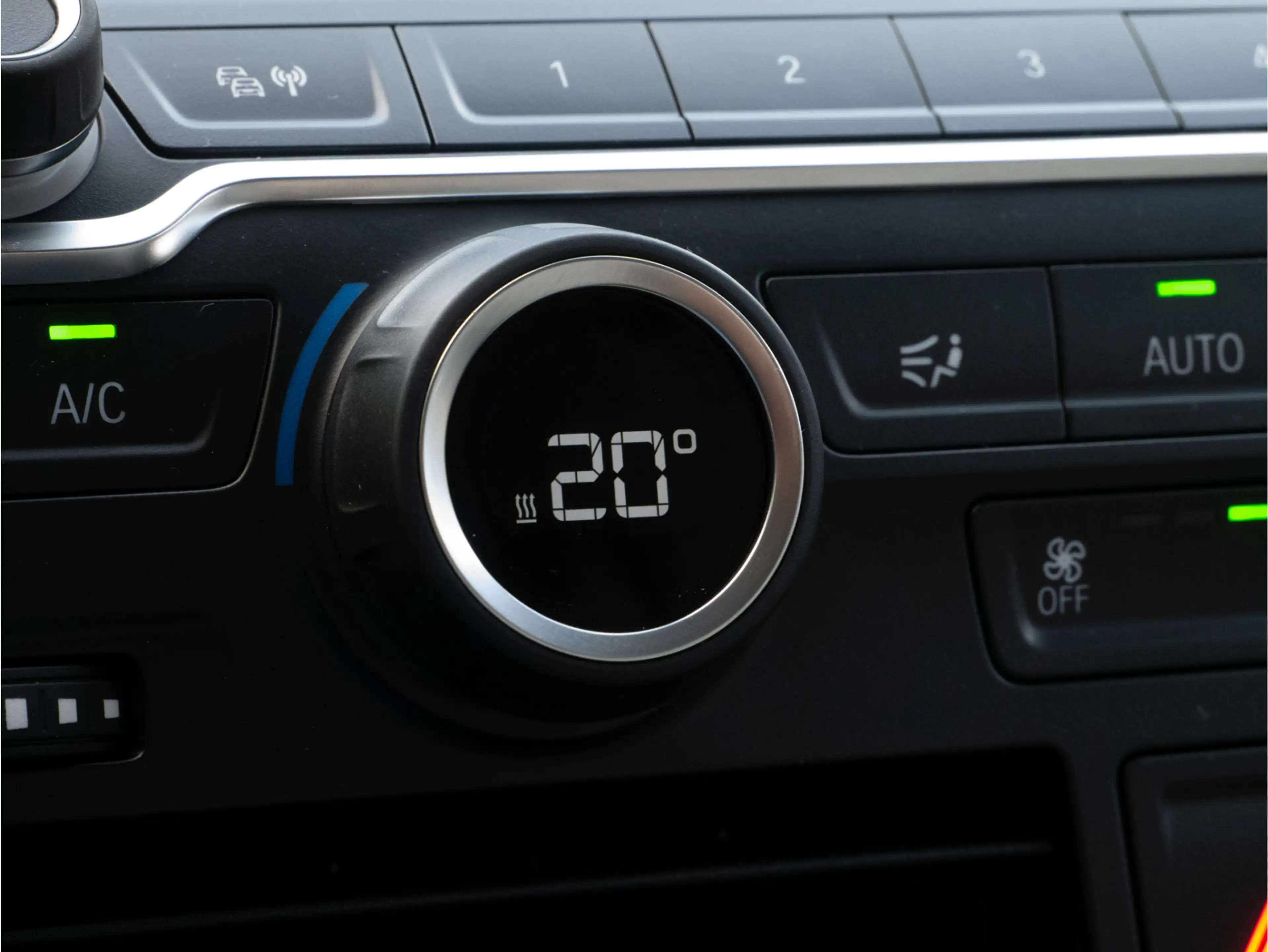 BMW i3 Basis 120Ah 42 kWh SOH 96% Leer/ Stoelverwarming/ — photo 17