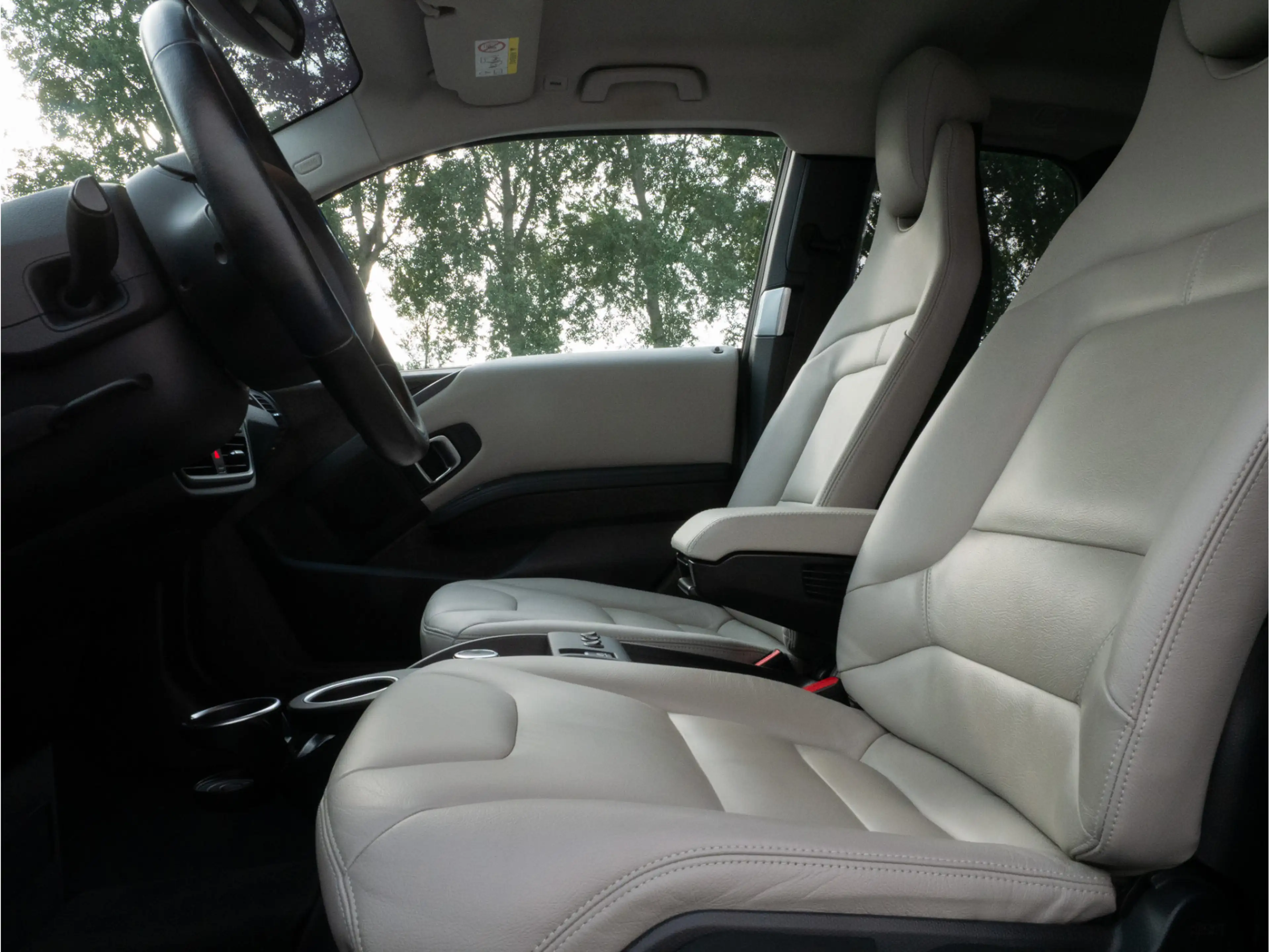 BMW i3 Basis 120Ah 42 kWh SOH 96% Leer/ Stoelverwarming/ — photo 14