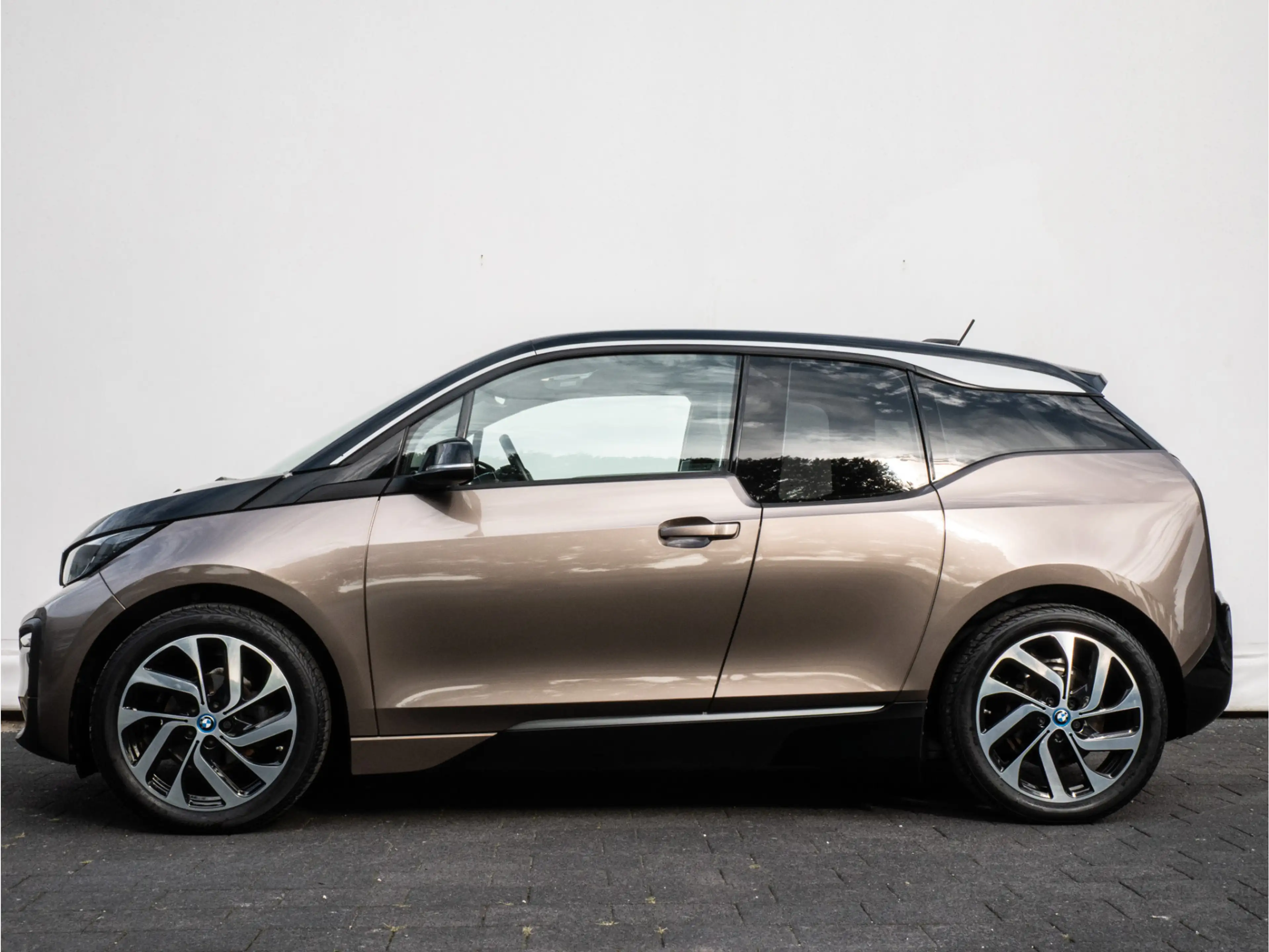 BMW i3 Basis 120Ah 42 kWh SOH 96% Leer/ Stoelverwarming/ — photo 7