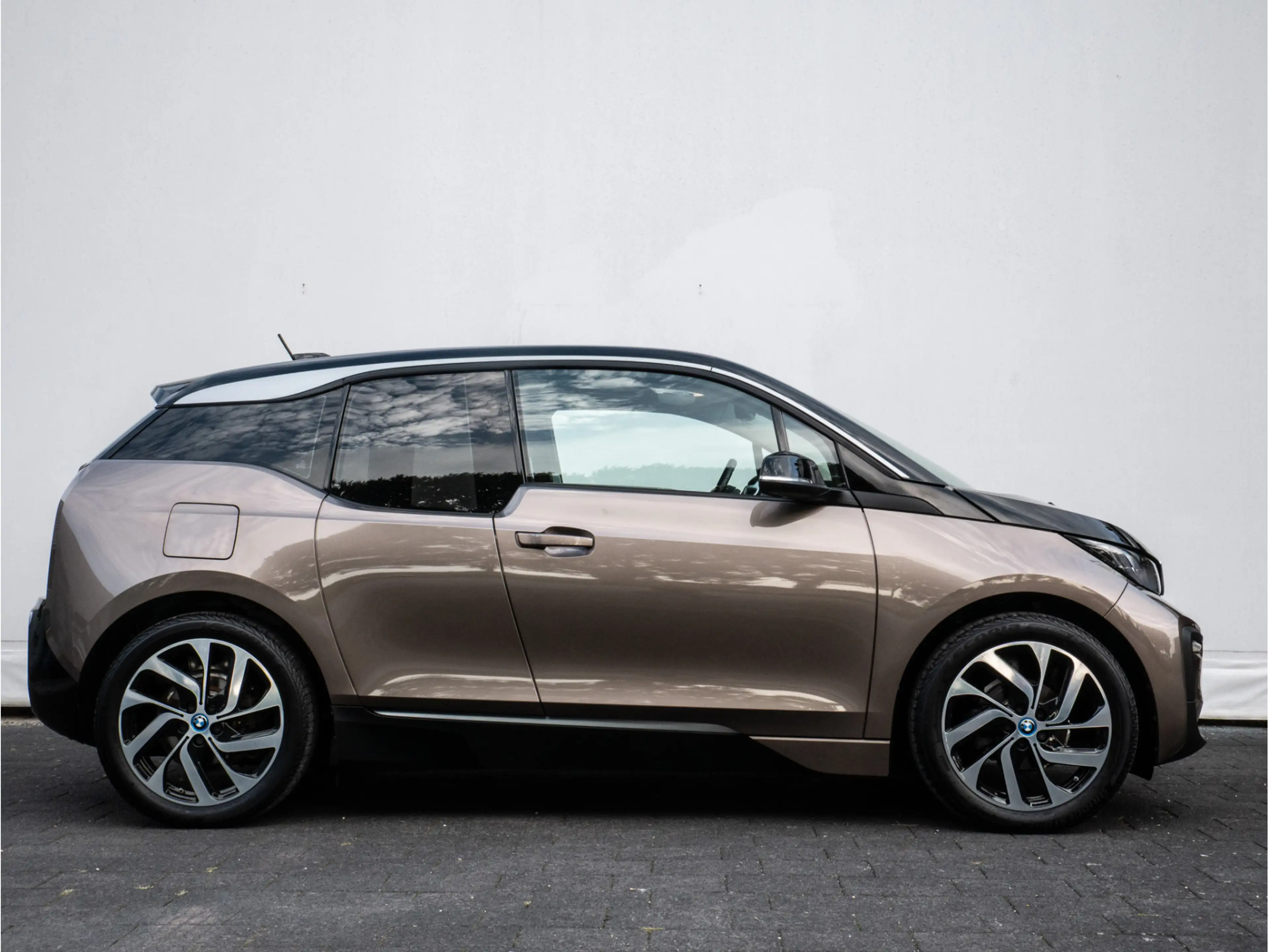 BMW i3 Basis 120Ah 42 kWh SOH 96% Leer/ Stoelverwarming/ — photo 10