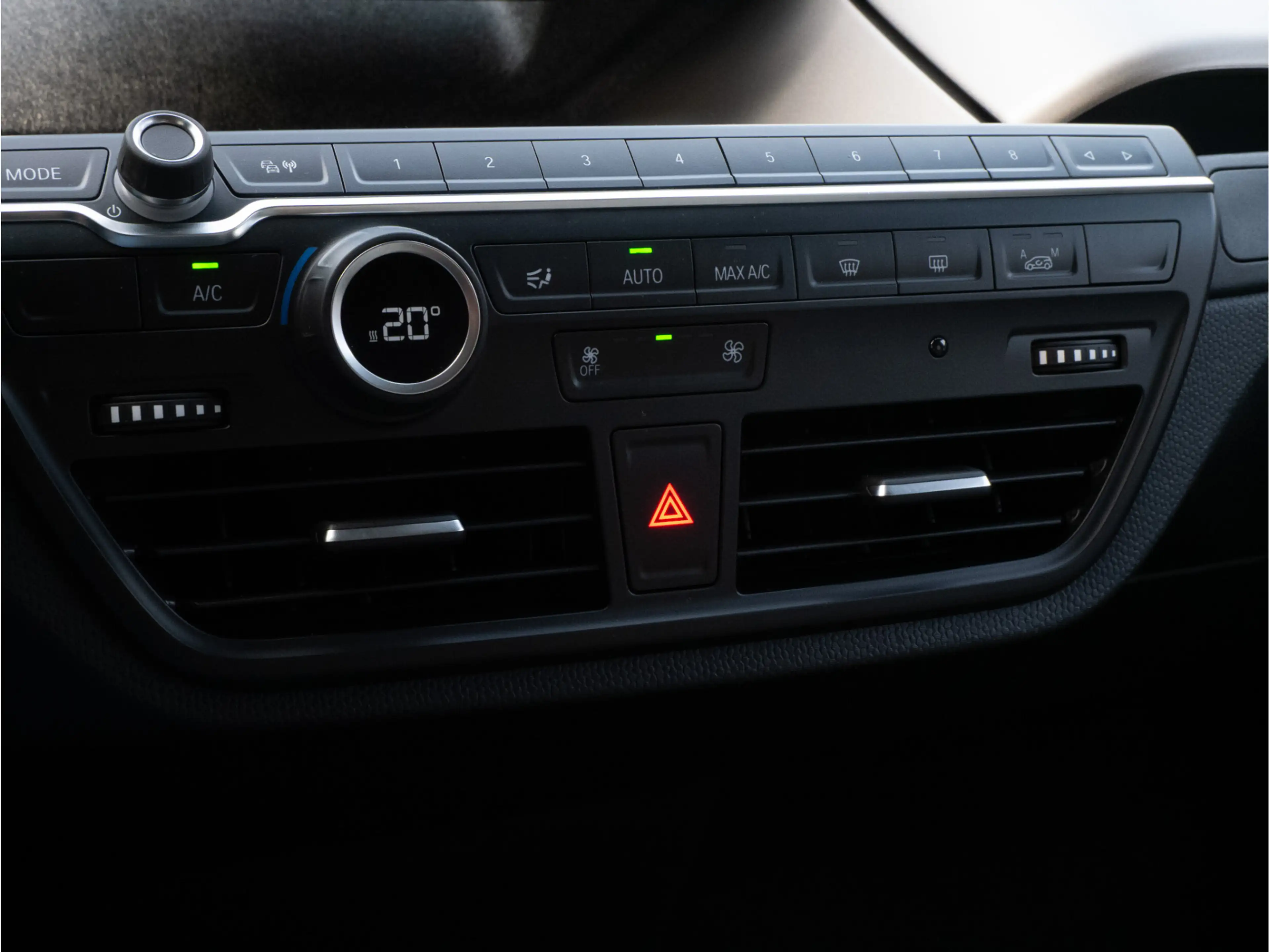 BMW i3 Basis 120Ah 42 kWh SOH 96% Leer/ Stoelverwarming/ — photo 26
