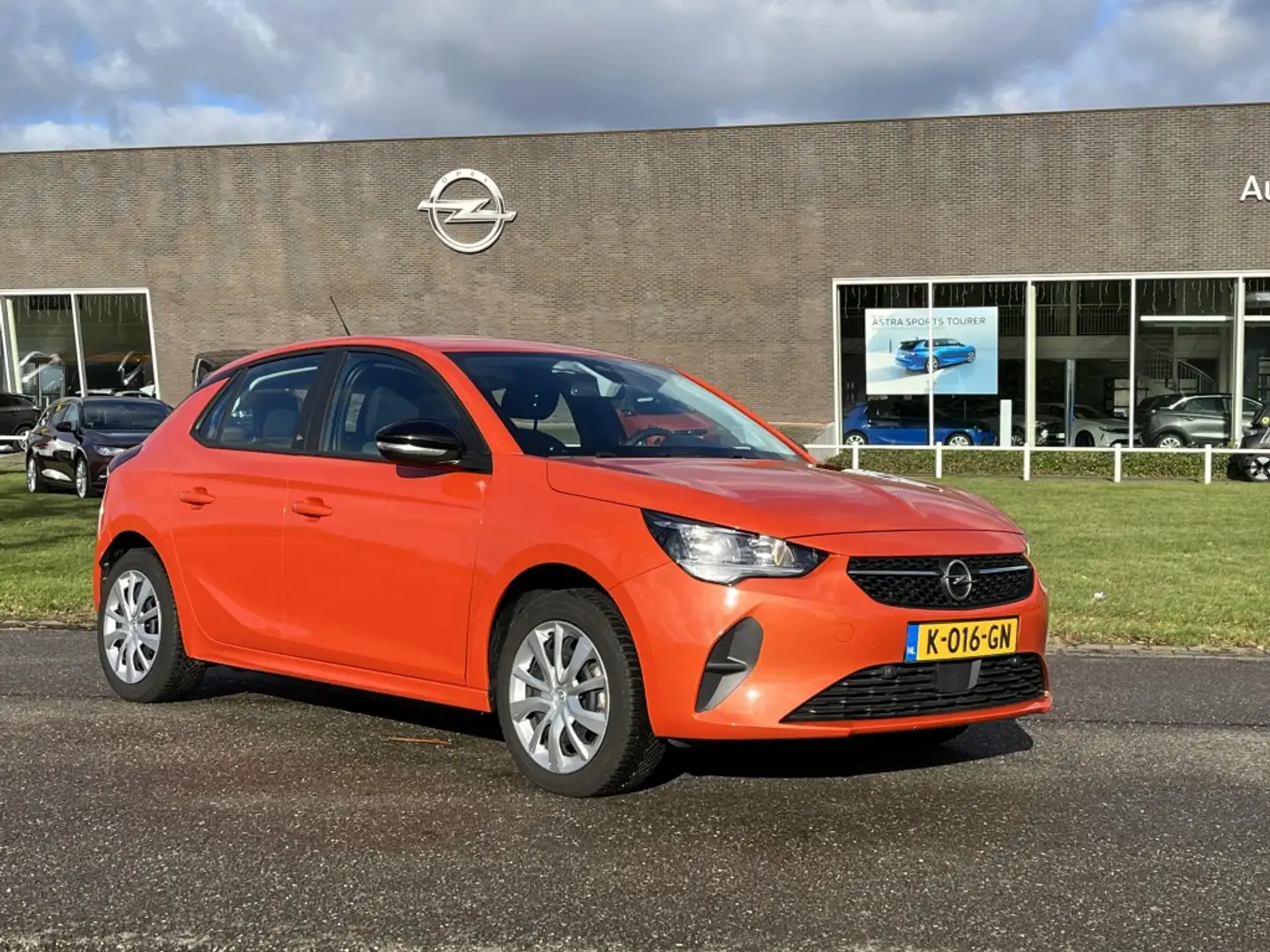 Opel Corsa-e Edition 50 kWh #RIJKLAAR# | 3 Fase Orange - 2