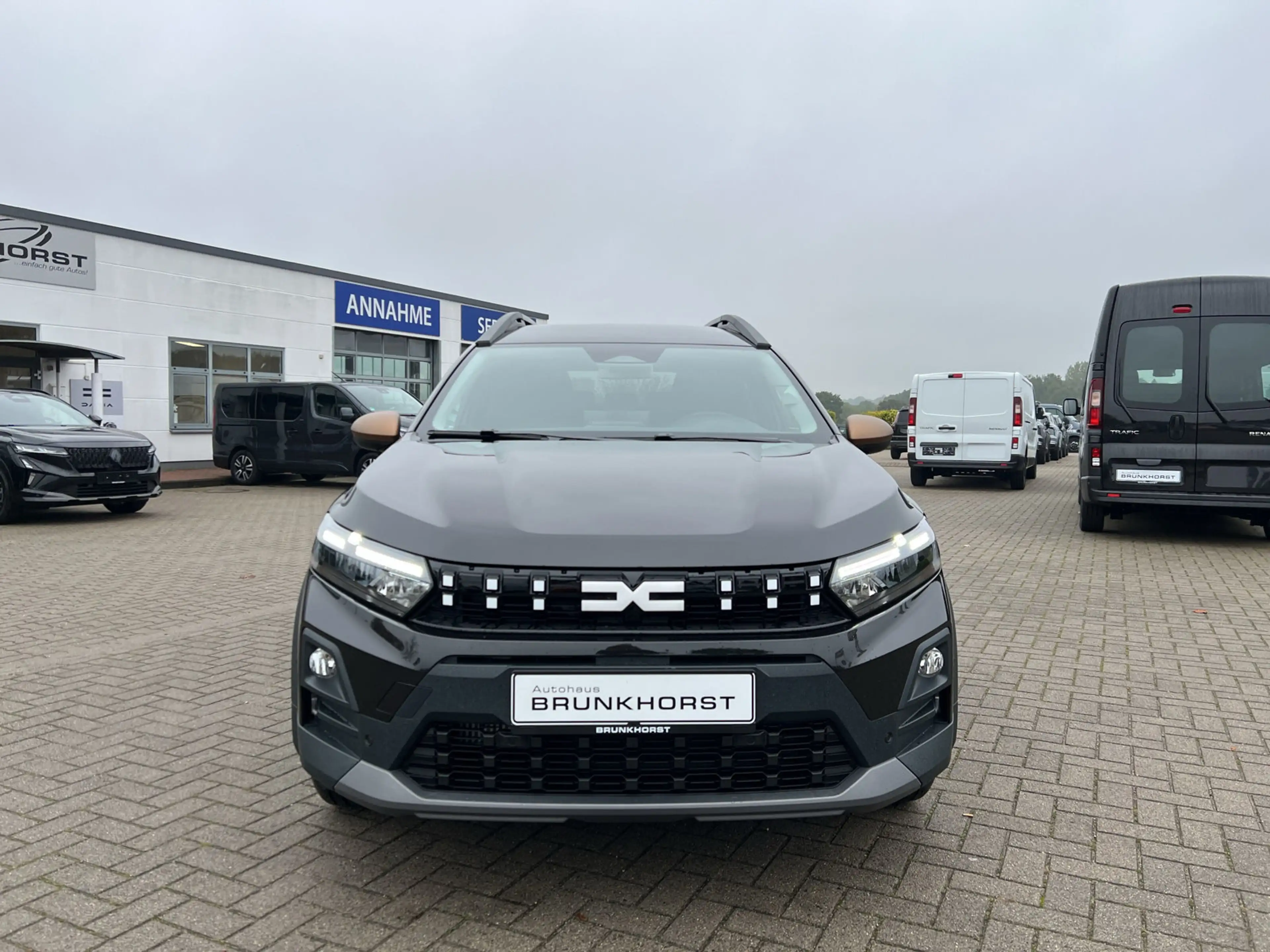 Dacia Jogger TCe 110 Extreme 7-S SHZ+LKHZ+RFK — photo 3