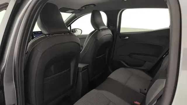 Renault Clio view 14