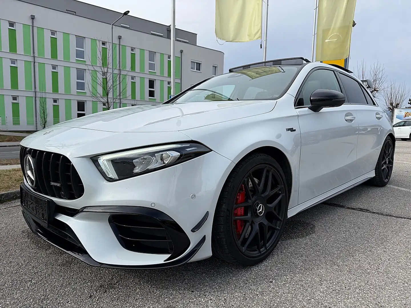 Mercedes-Benz Sonstige A 45 S AMG 4MATIC+ Aut. NP: 95.000.- Weiß - 1