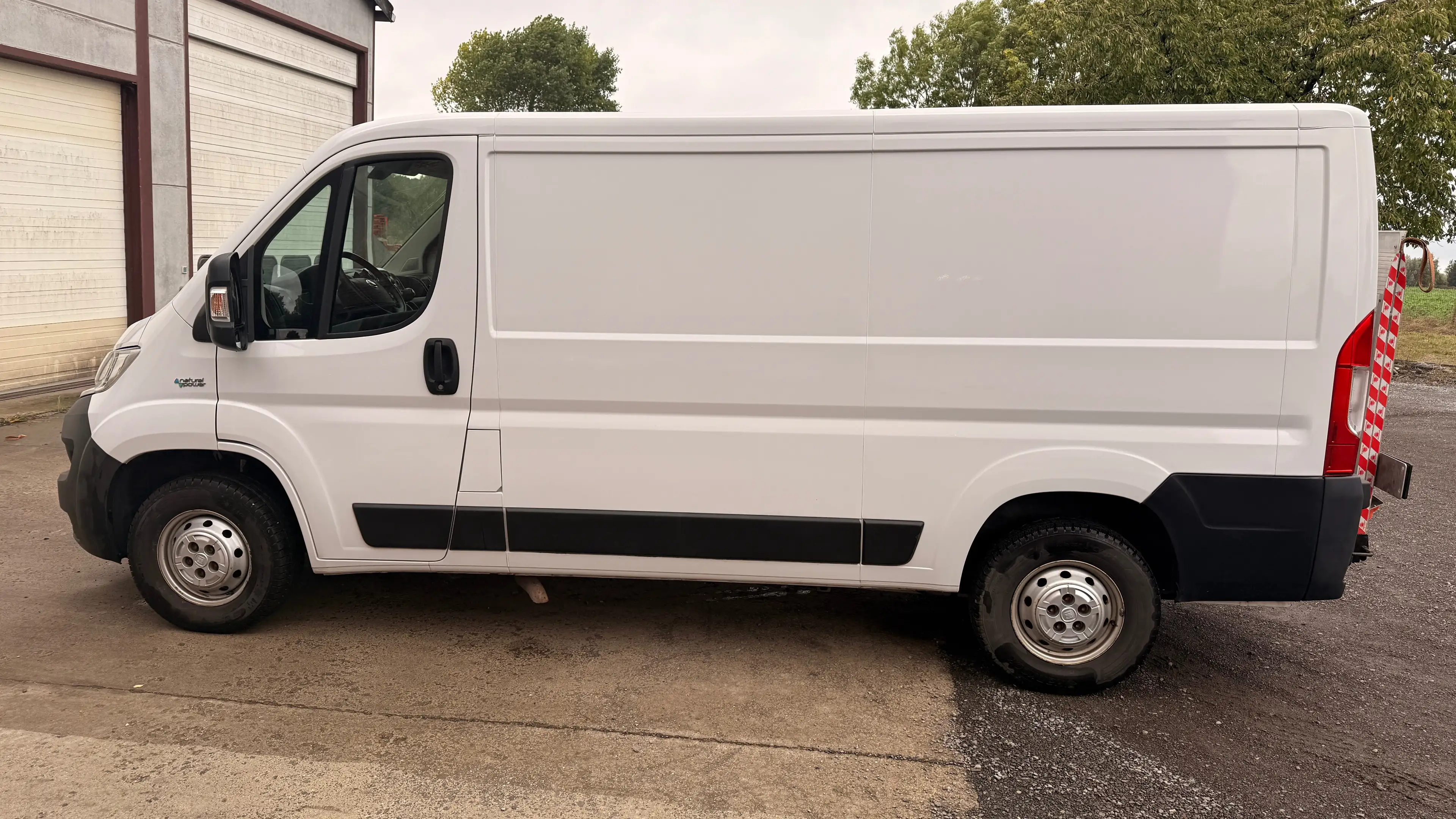 Fiat Ducato Ducato 3.0 L-H2 CNG, Navi, Monte-charges repliable, 1er propriétaire. — photo 4