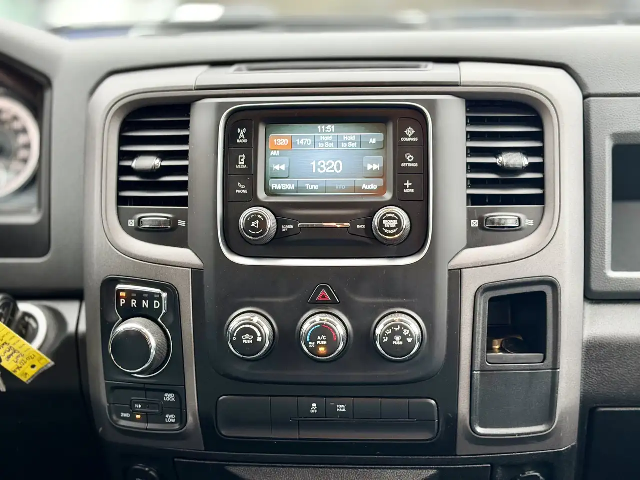 RAM 1500 снимка RAM 1500