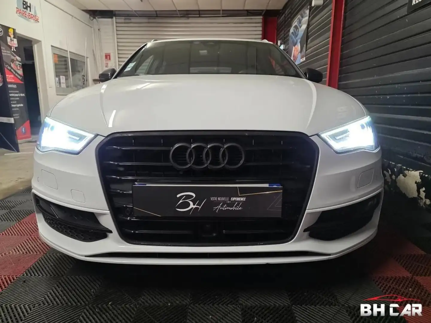 Audi A3 SPORTBACK 1.4 COD TFSI 150 S-LINE GARANTIE 12 MOIS Blanc - 2