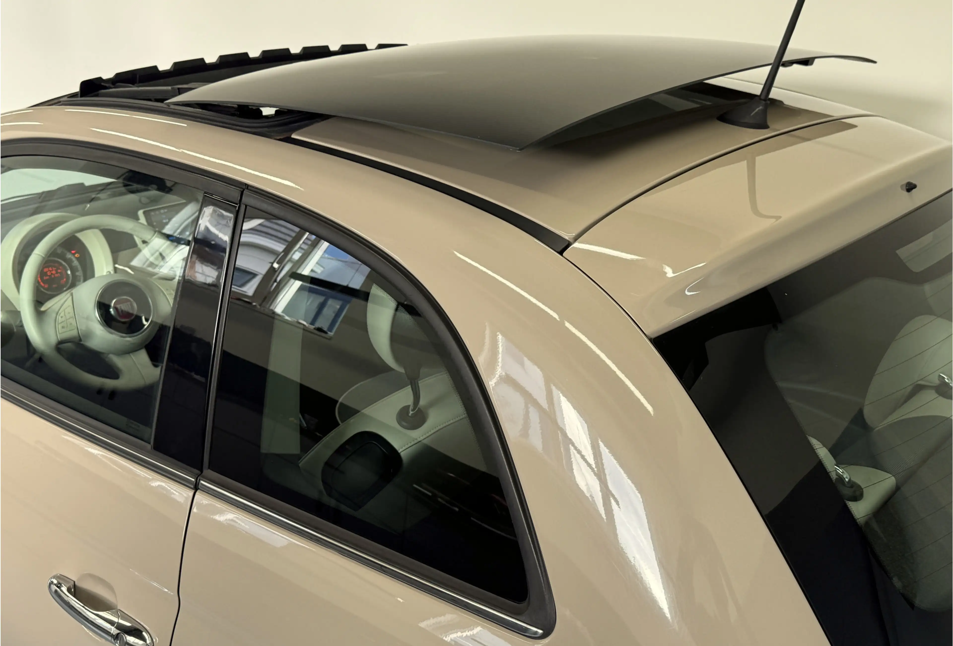 Fiat 500 0.9 TwinAir Cappuccino-Skydome Electrisch panorama — photo 8