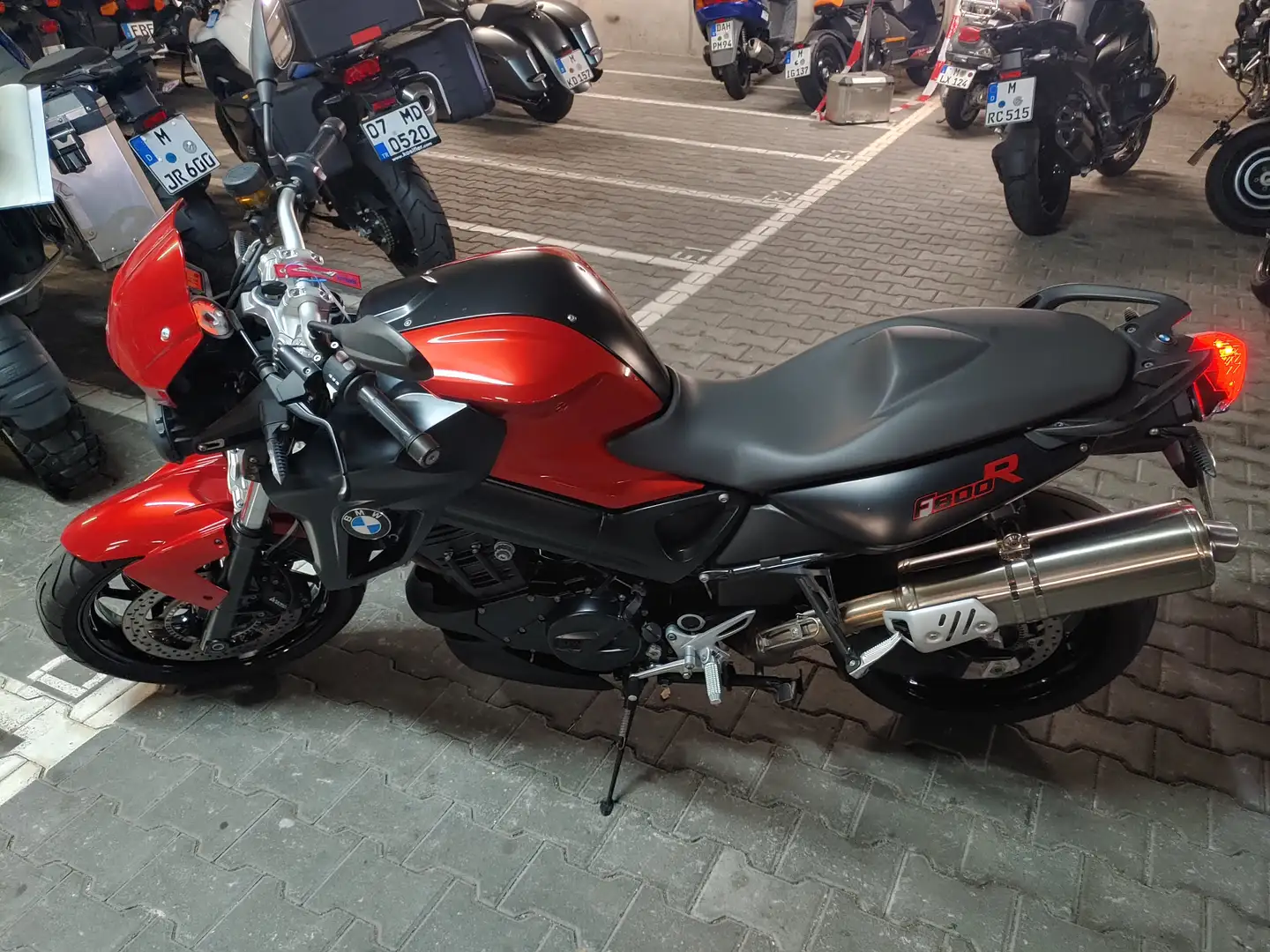 BMW F 800 R Rouge - 1