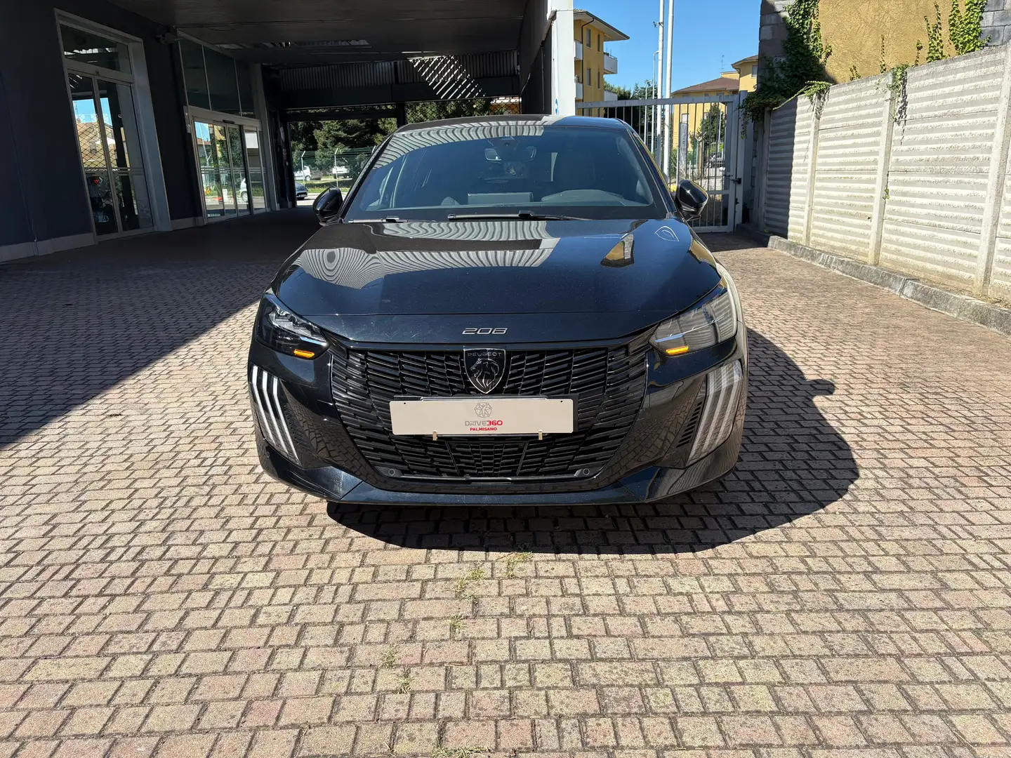 Peugeot 208 208 II 2023 1.2 puretech GT s Zwart - 2