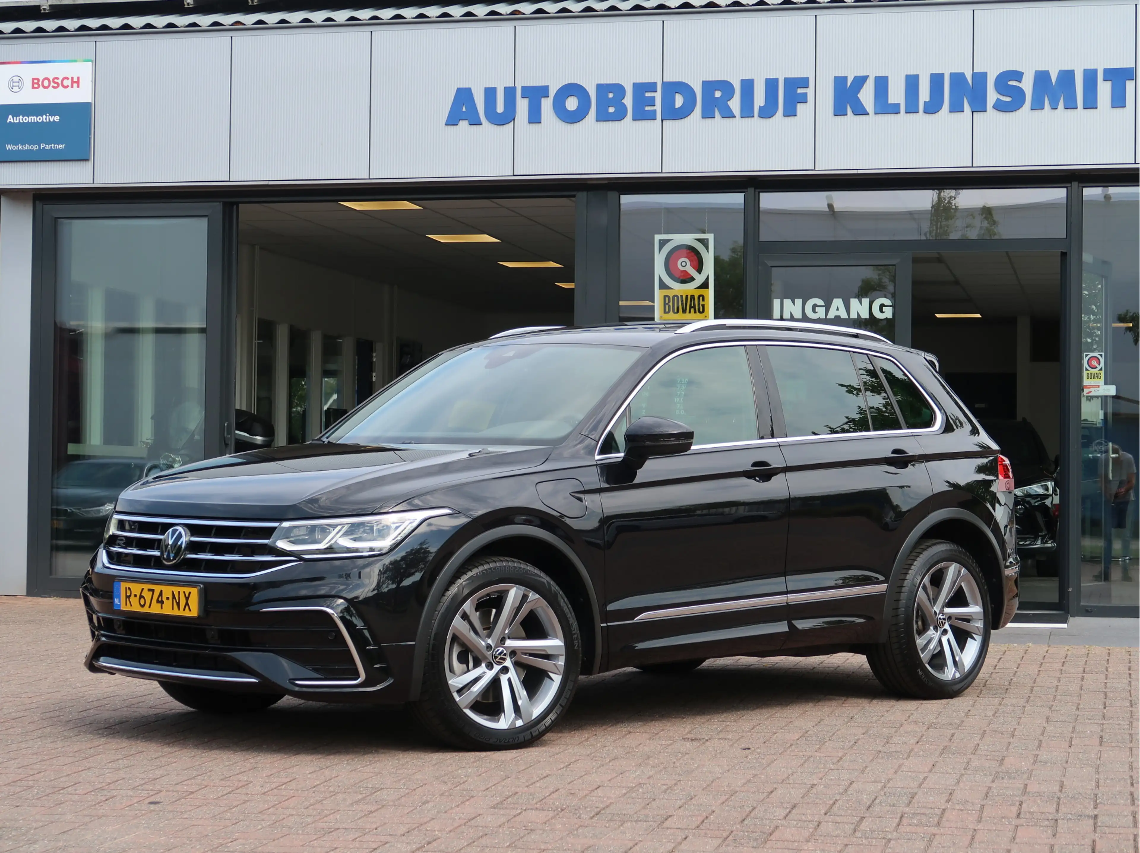 Volkswagen Tiguan 1.4 TSI eHybrid R-Line Business+ | Panorama | Trek — photo 5