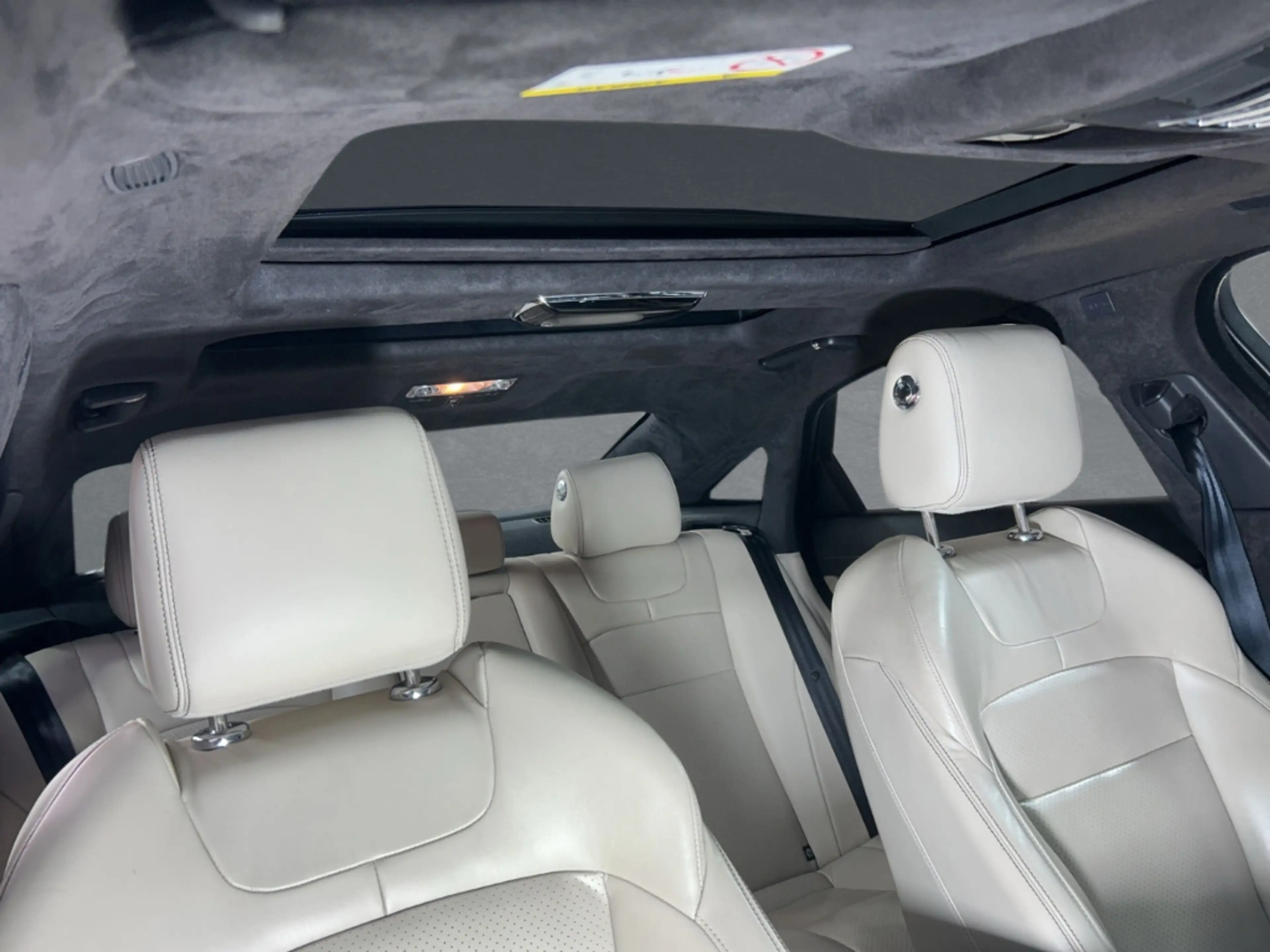 Jaguar XJ R-Sport Surround Kamera ACC DAB — photo 15