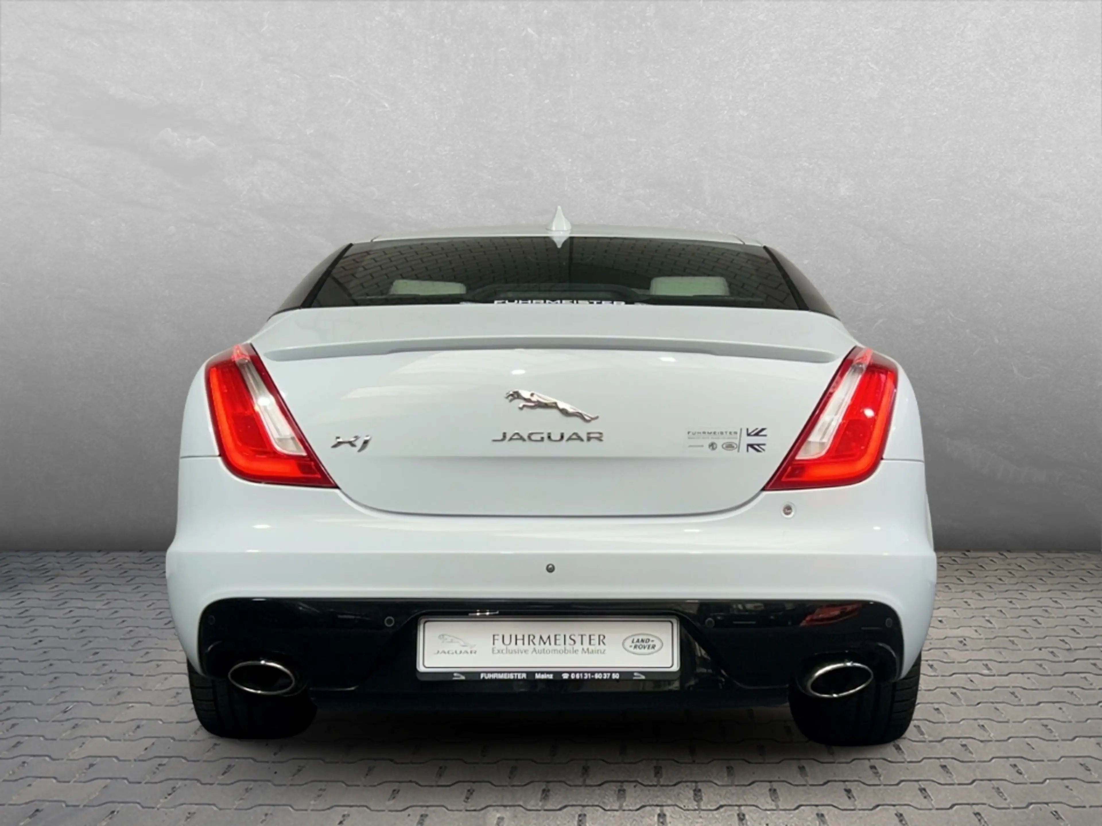 Jaguar XJ R-Sport Surround Kamera ACC DAB — photo 7
