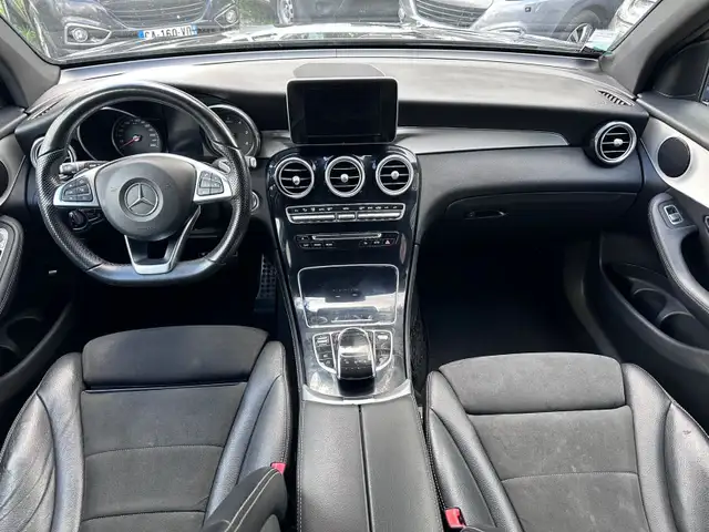 Mercedes-Benz GLC view 7