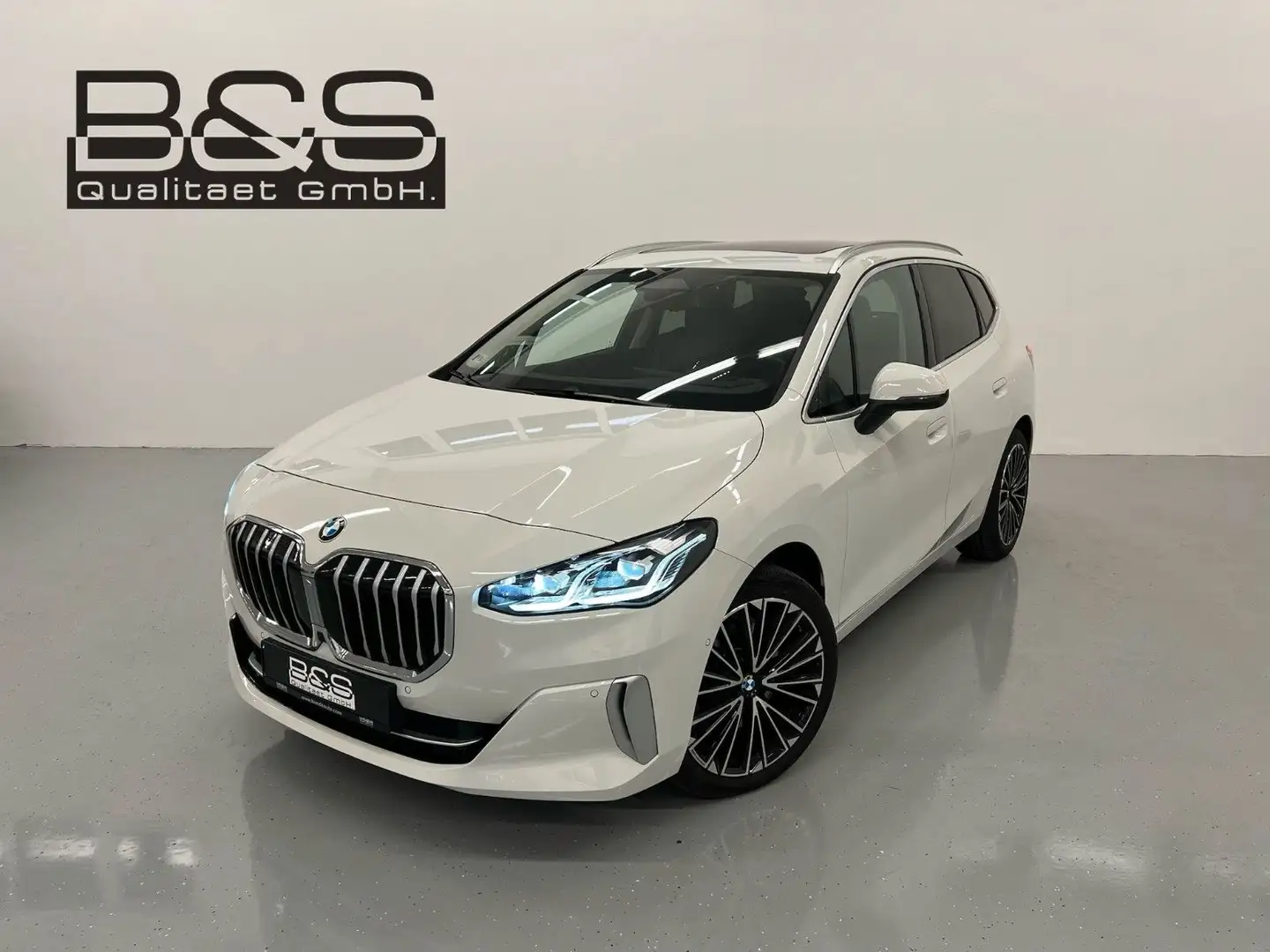 BMW Sonstige 223i Active Tour,Luxury Line,ACC,HUD,PANO,Harman Weiß - 2