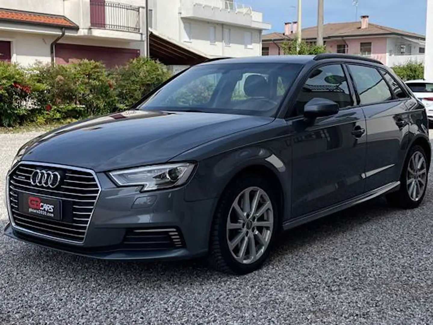 Audi A3 A3 Sportback 40 1.4 tfsi e-tron Admired s-tronic Grau - 1
