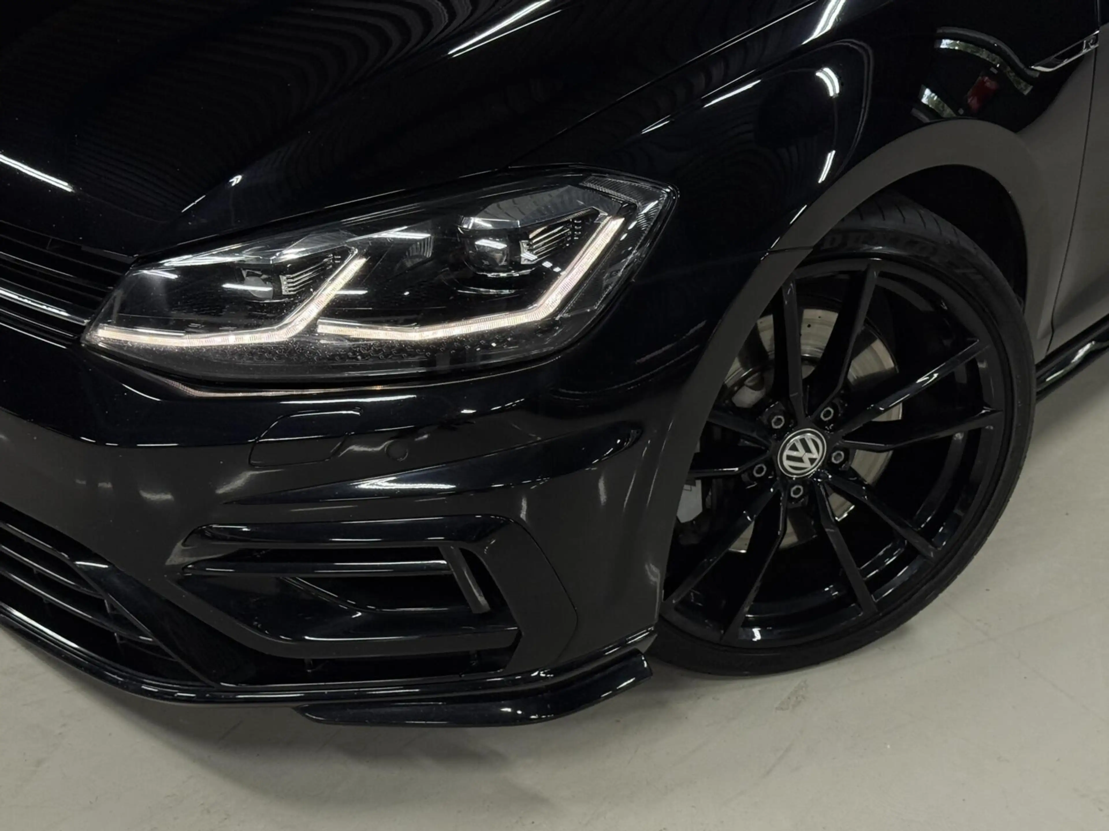 Volkswagen Golf 2.0 TSI 4Motion R|Pano|Dyn|CarPlay|ACC|Sfeer — photo 2