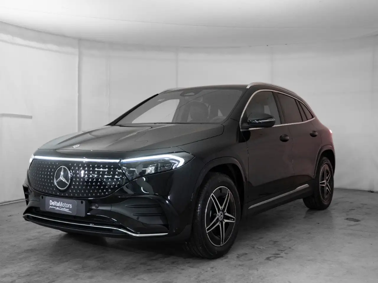 Mercedes-Benz EQA 300
