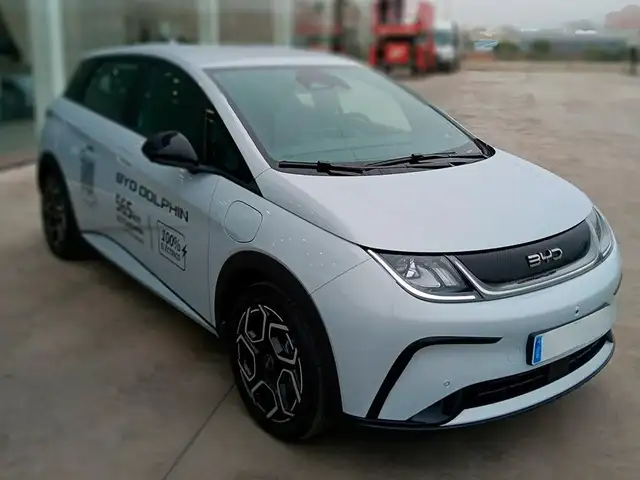 BYD Dolphin BEV 60KWH COMFORT 5P