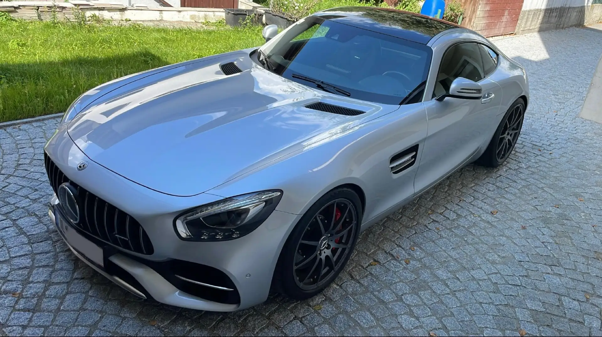 Mercedes-Benz AMG GT AMG GTS Facelift siva - 2