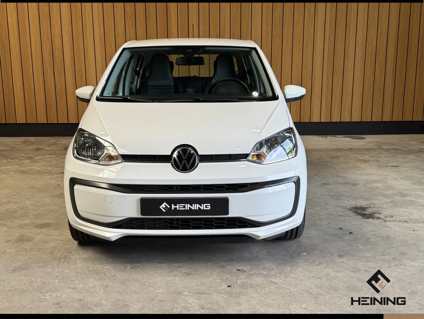 Volkswagen up! 1.0 BMT move up! Airco. Bluetooth. Lichtmetaal. Ho Wit - 2