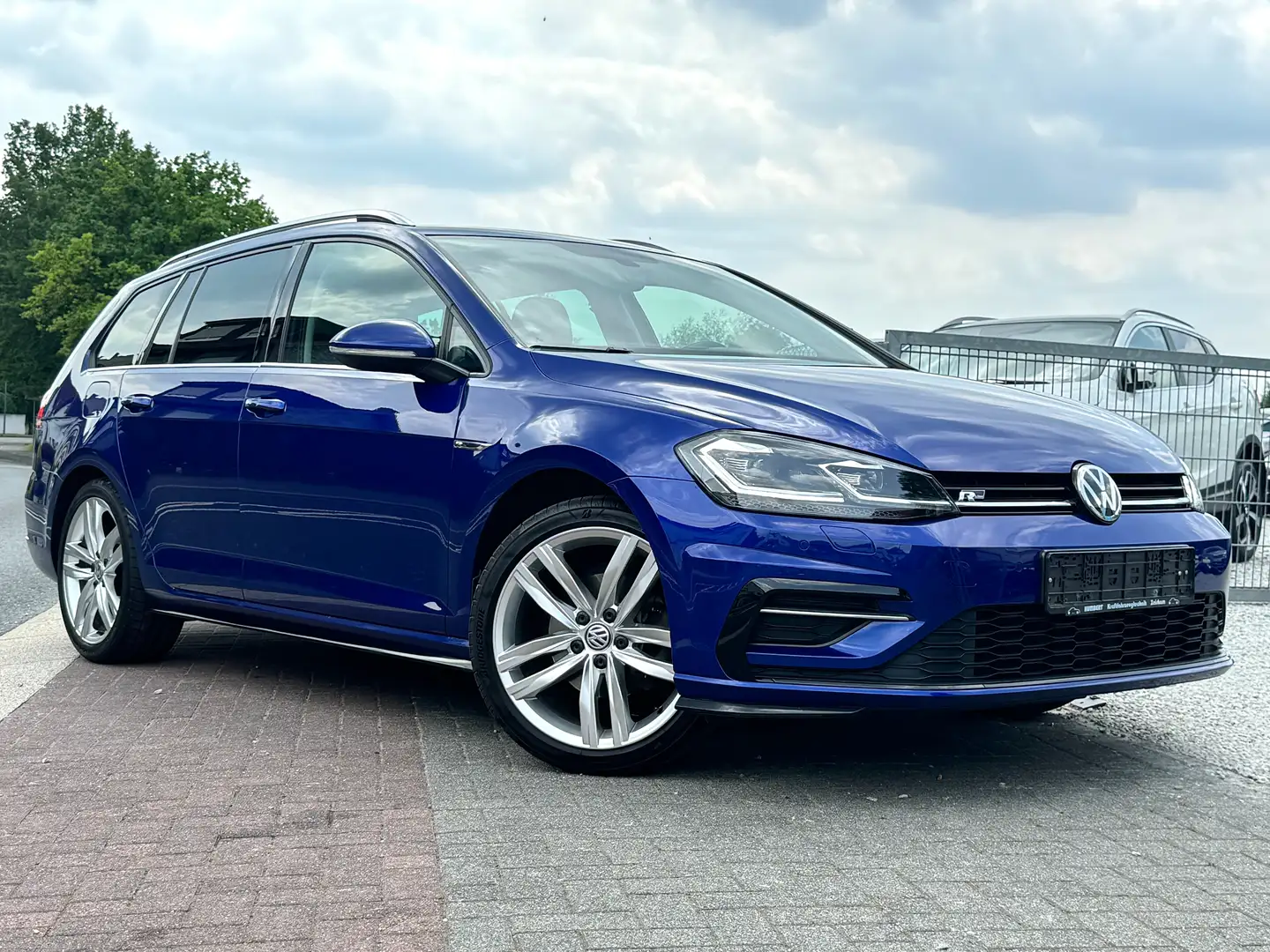 Volkswagen Golf Variant R line *Highline* AHK Navi ACC LED BMT/Start-Stopp Blu/Azzurro - 2