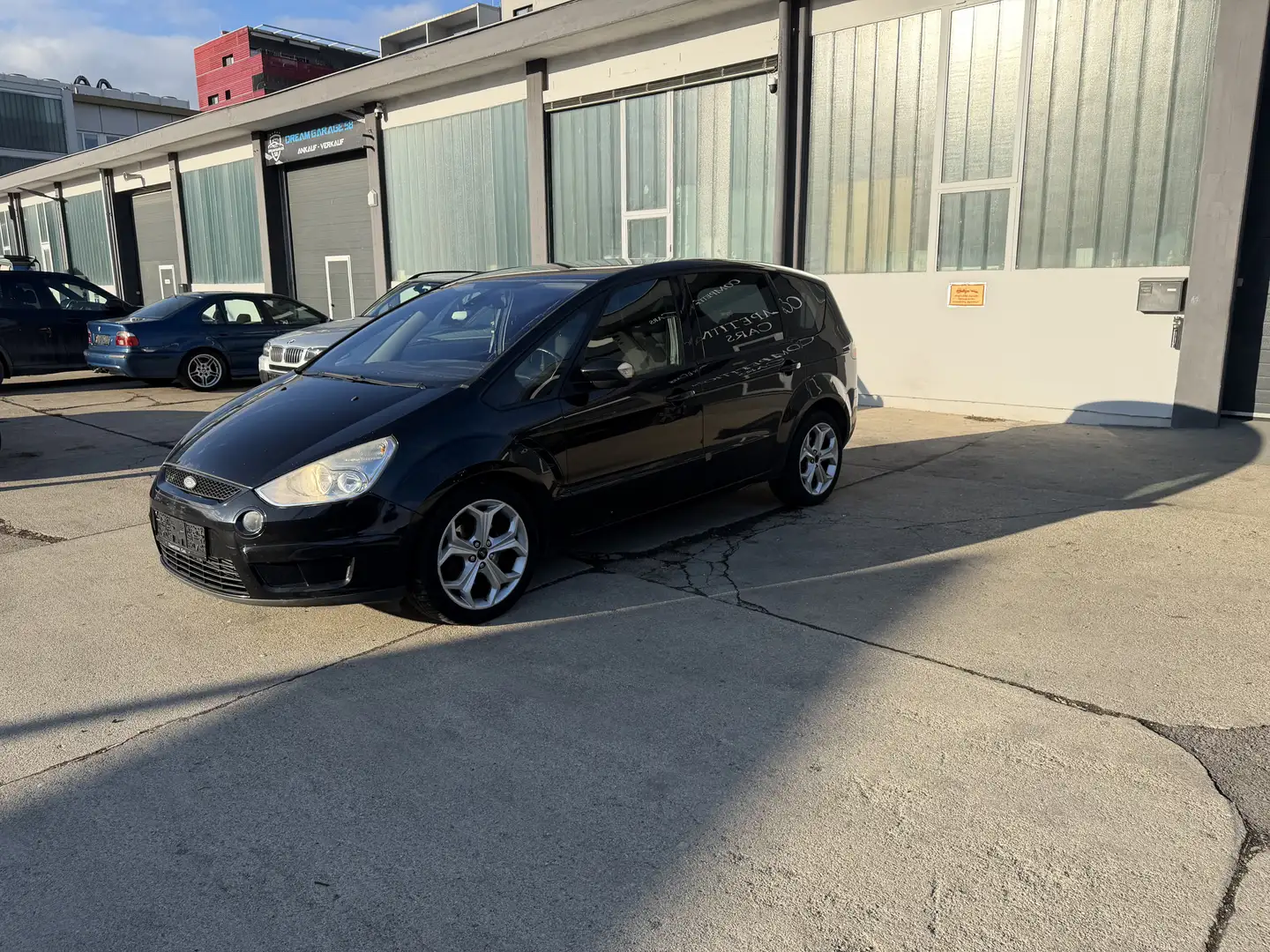 Ford S-Max - 1