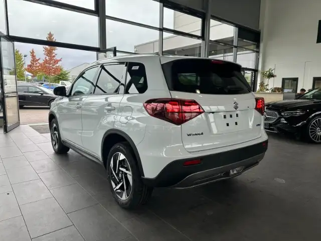 Suzuki Vitara view 7